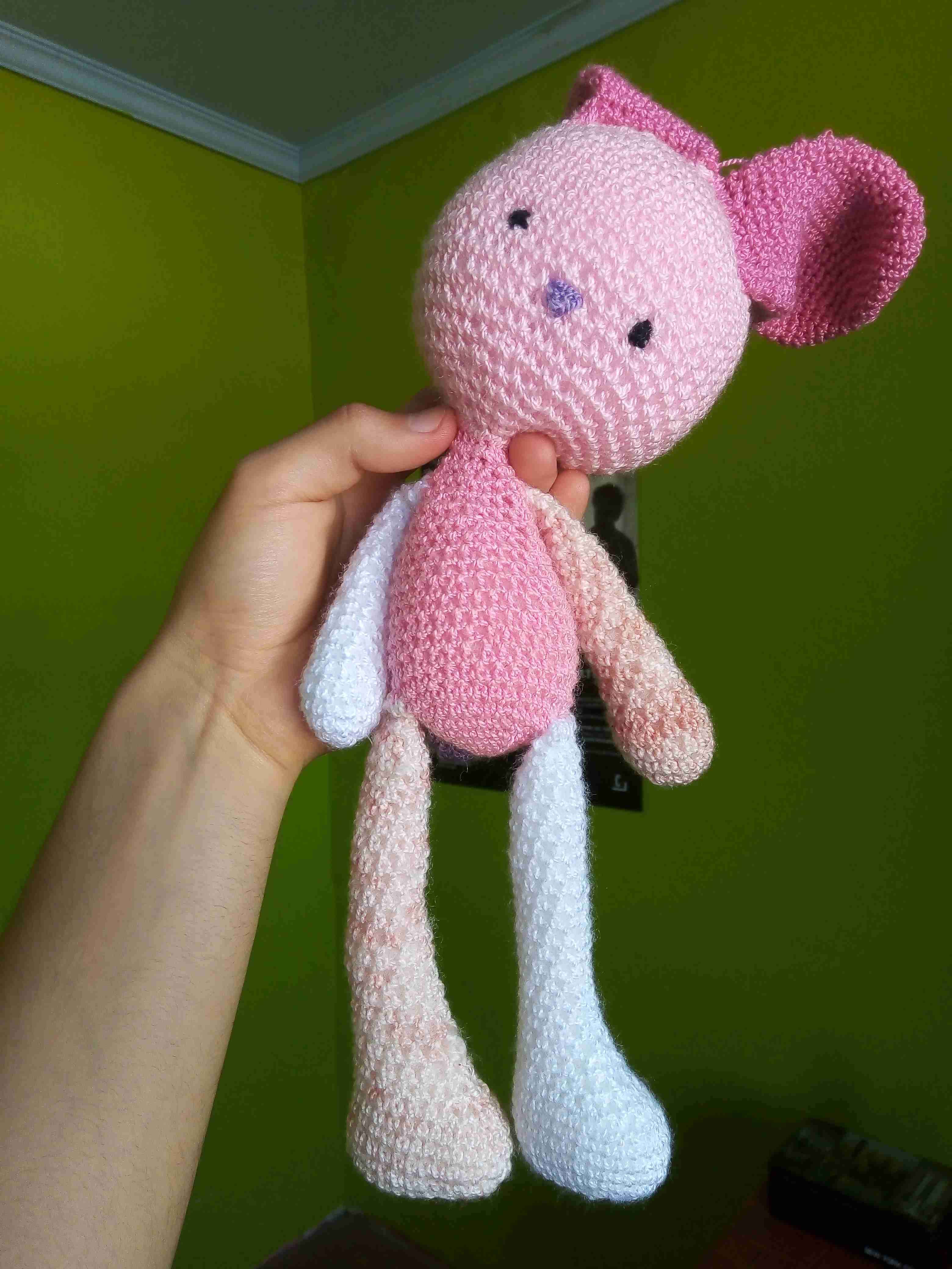 Amigurumi a crochet de conejito rosa - miniatura 2