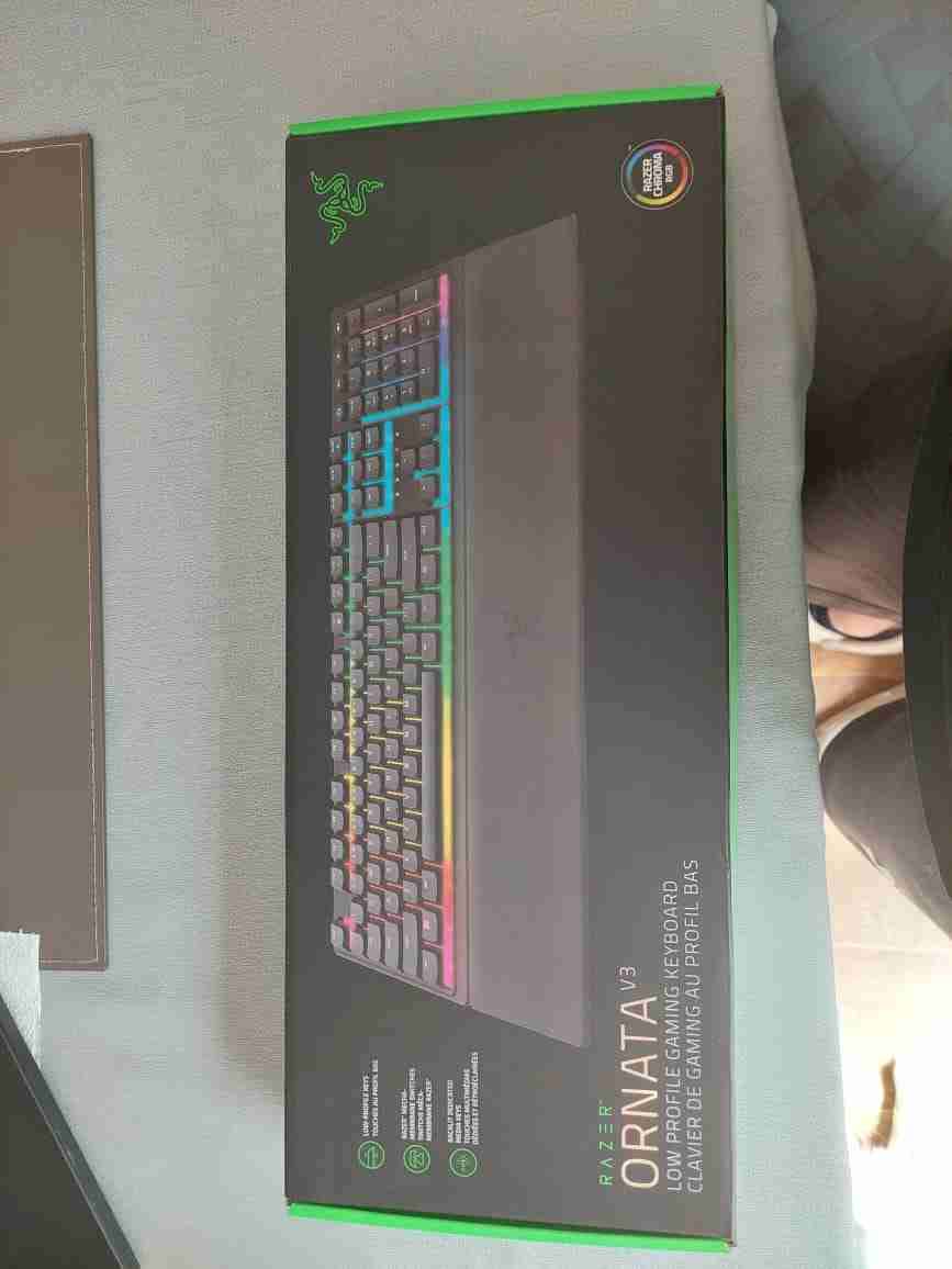 TECLADO GAMING - RAZER ORNATA V3 DE PERFIL BAJO - miniatura 5