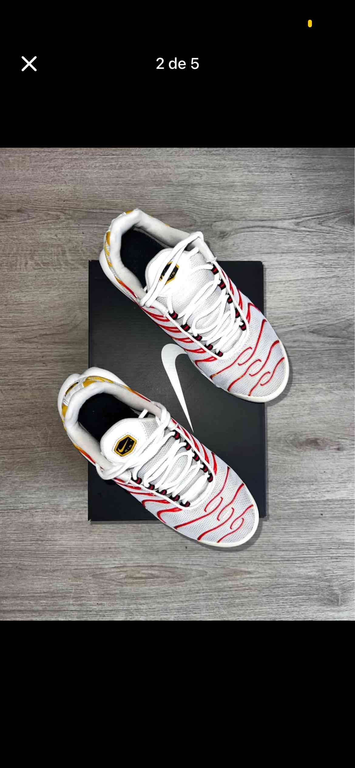 Zapatillas deportivas blancas y amarillas - miniatura 4