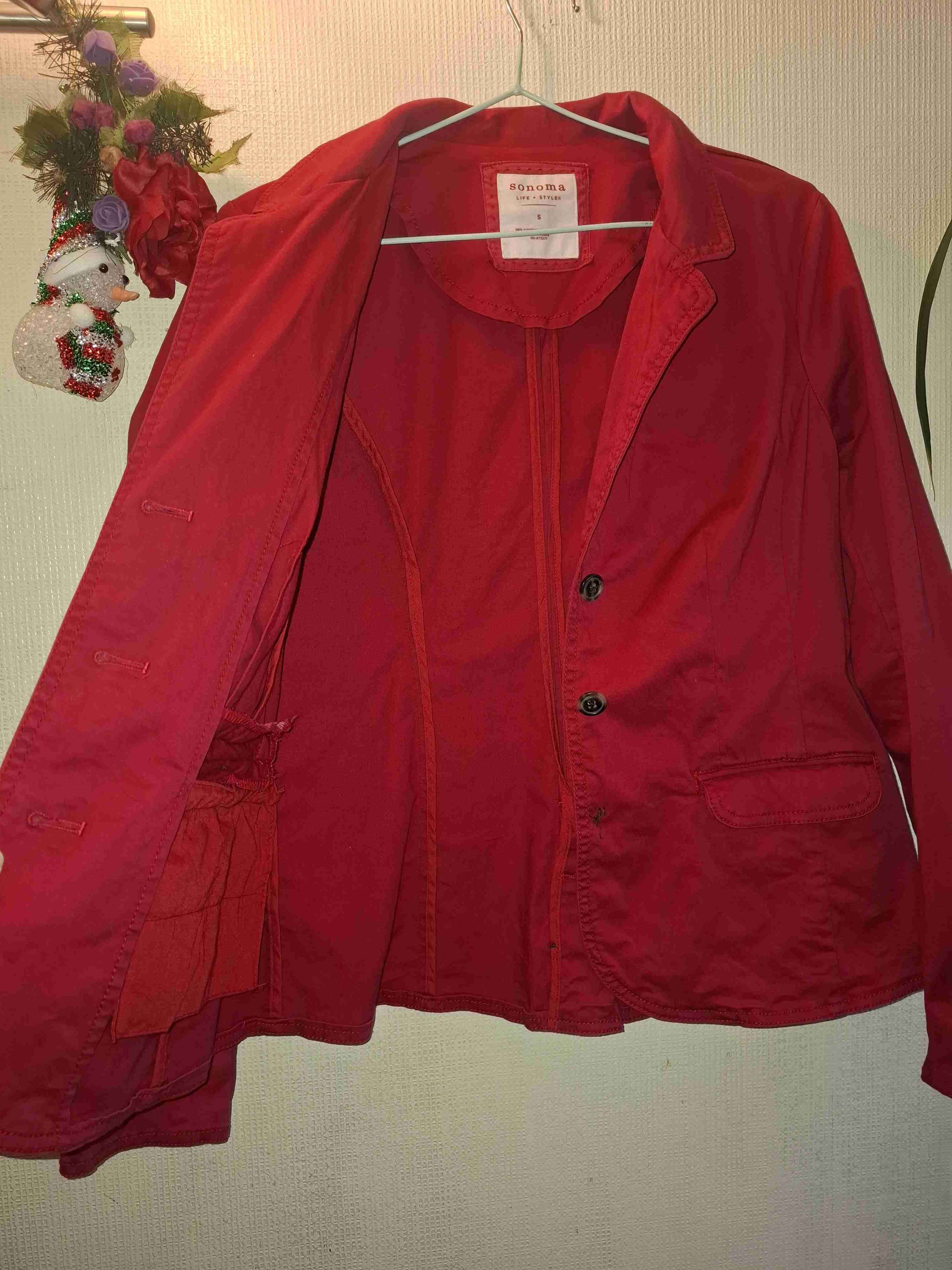 Chaqueta roja de mujer - miniatura 4