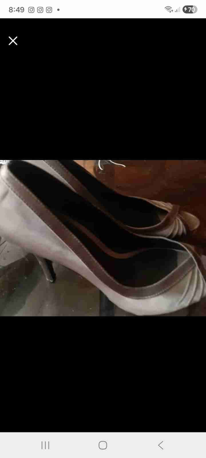 Tacones oro viejo elegantes, N 39, marca Zara