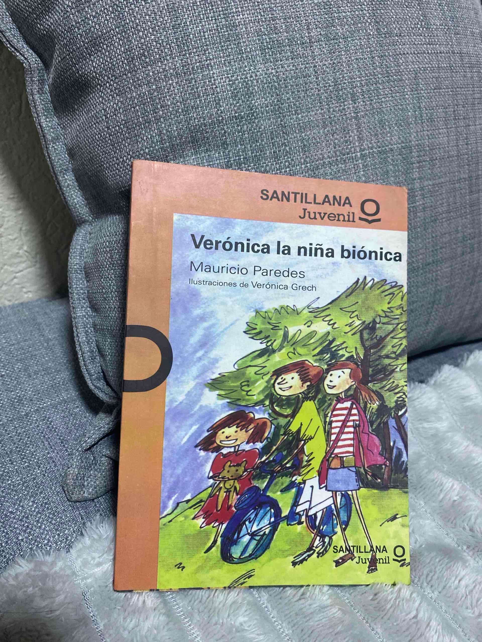 Libro 'Verónica la niña biónica'