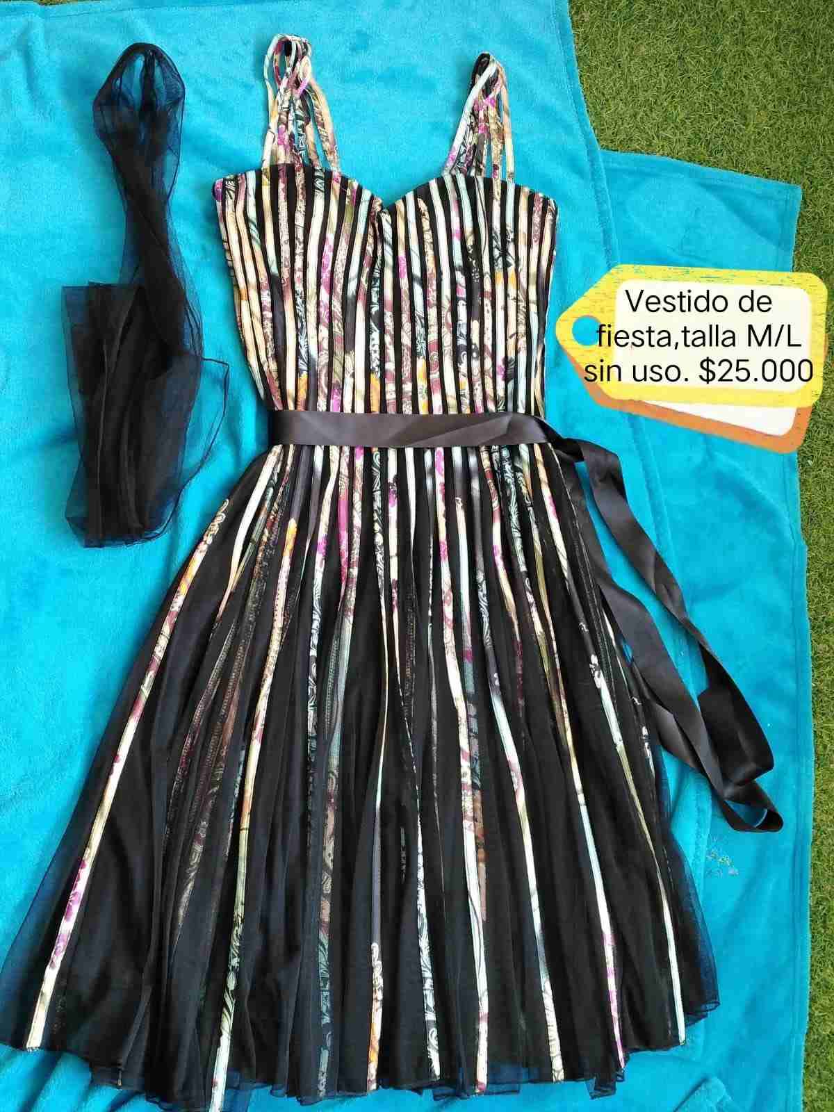 Vestido de fiesta a rayas