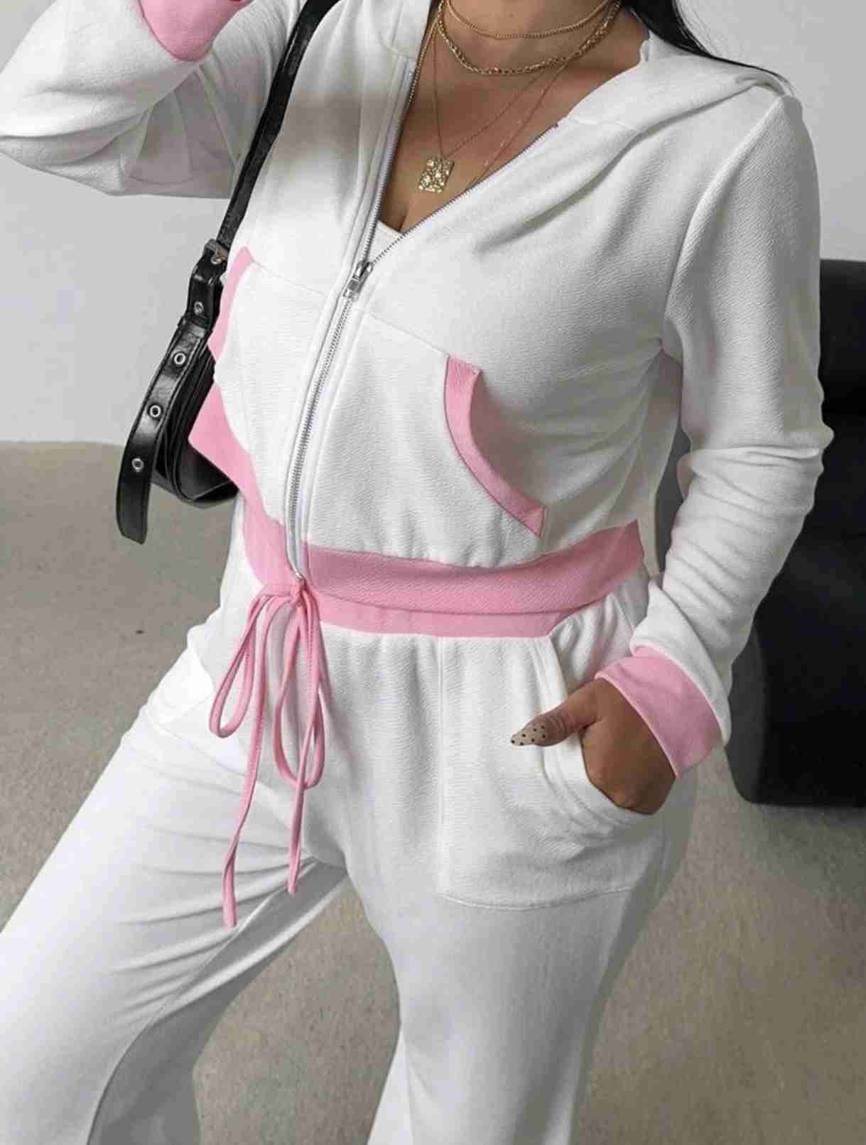 Buzo conjunto blanco con detalles rosados XL - miniatura 2