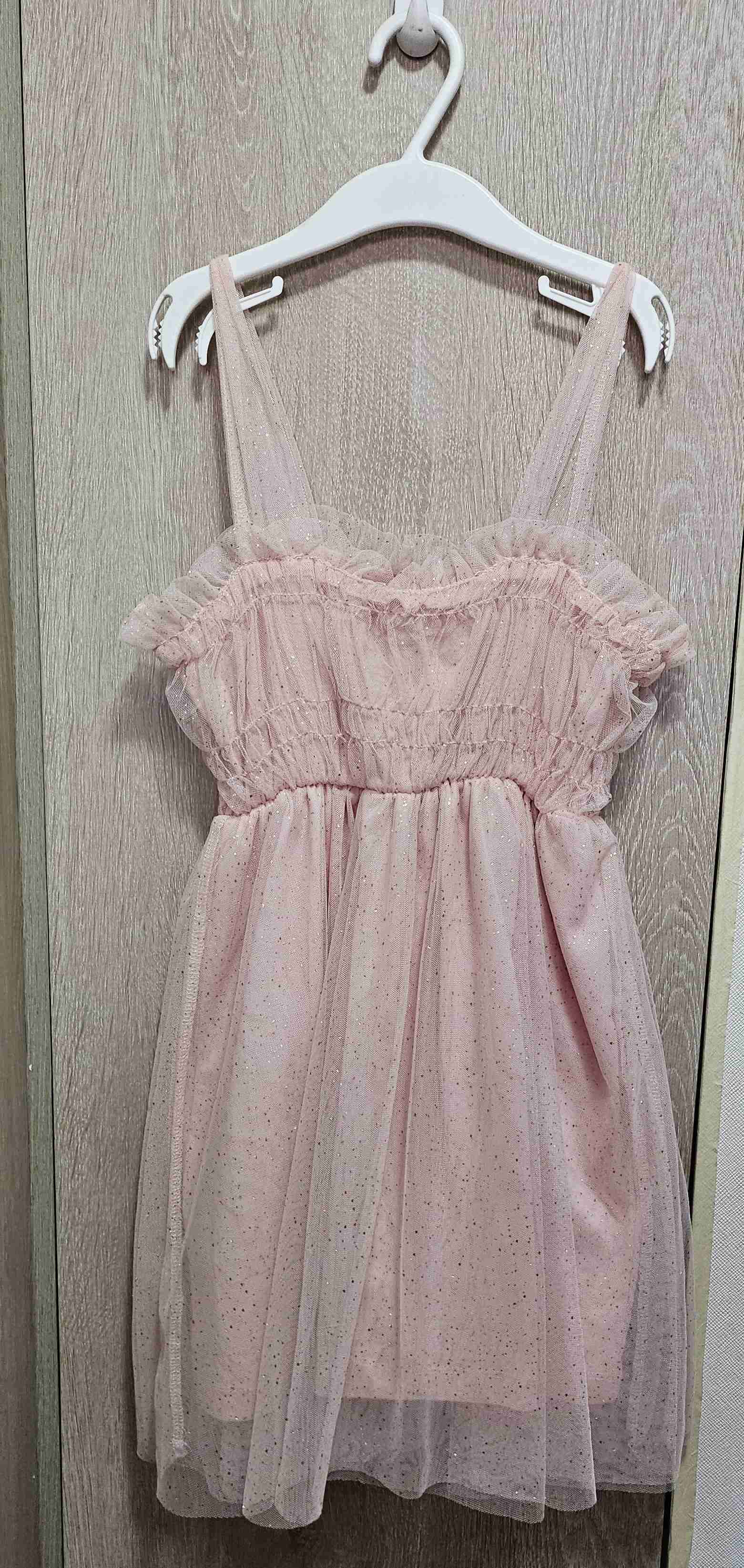 Vestido rosa de tirantes Brillos