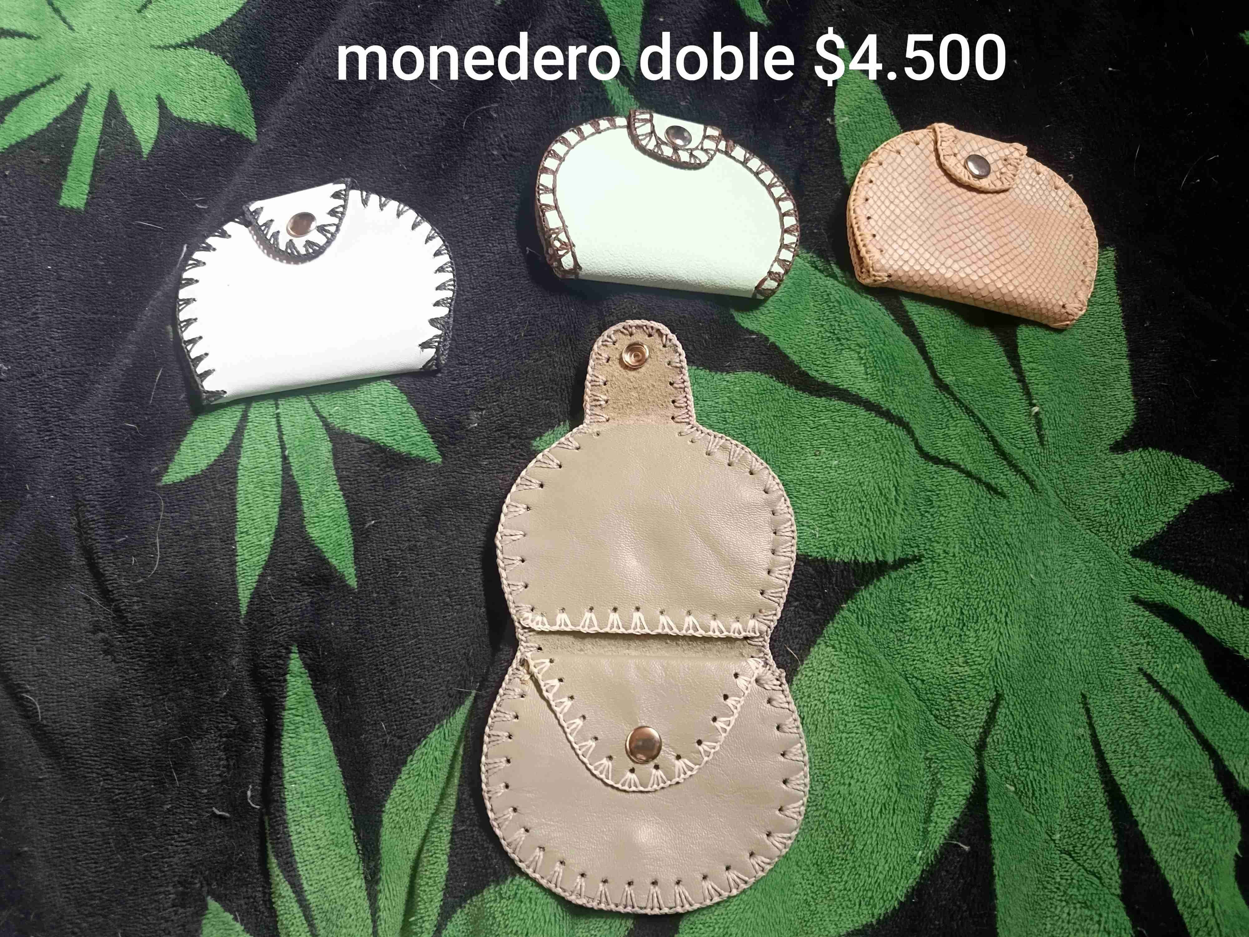 Monedero doble artesanal