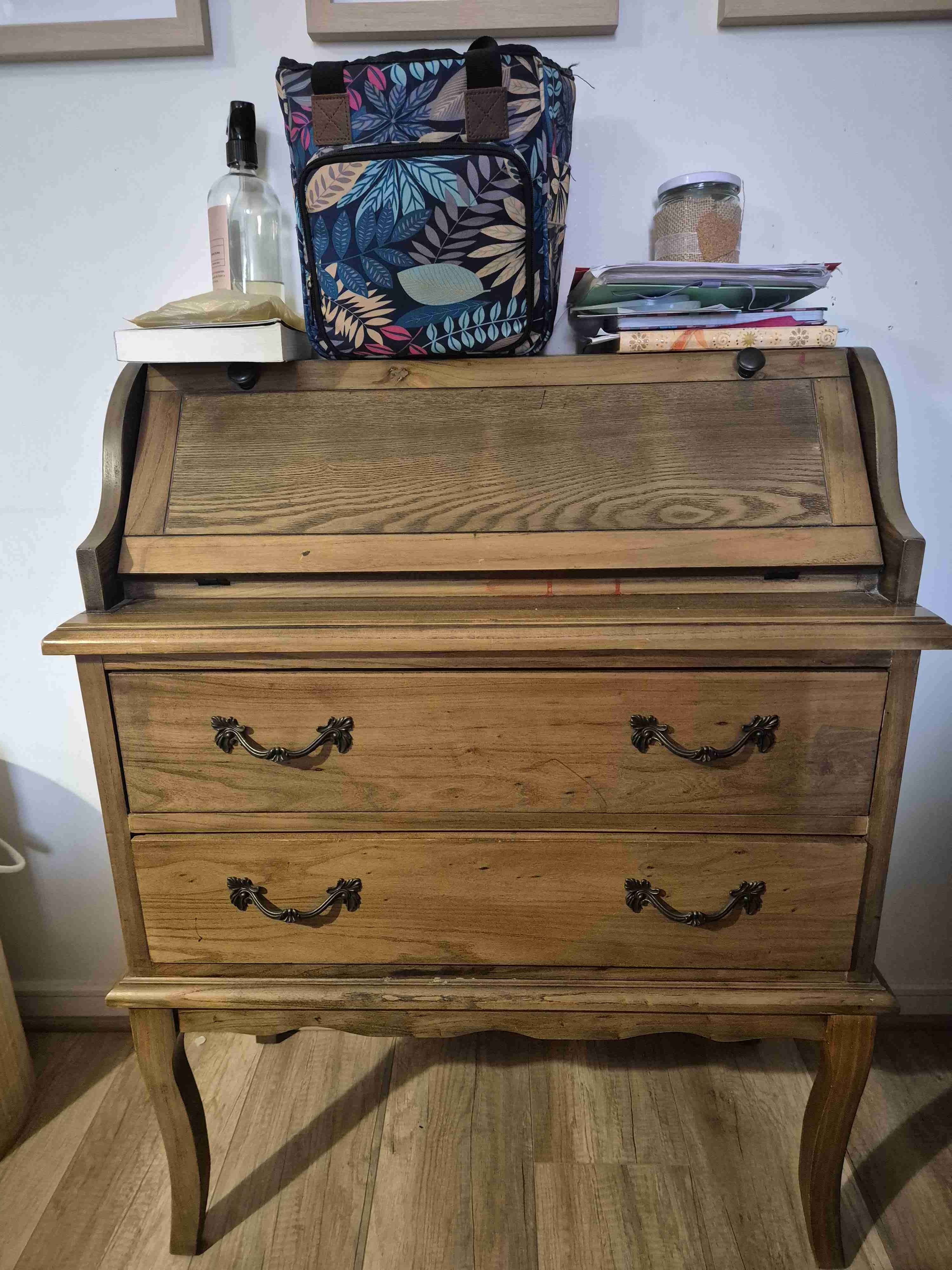 Cómoda de madera vintage