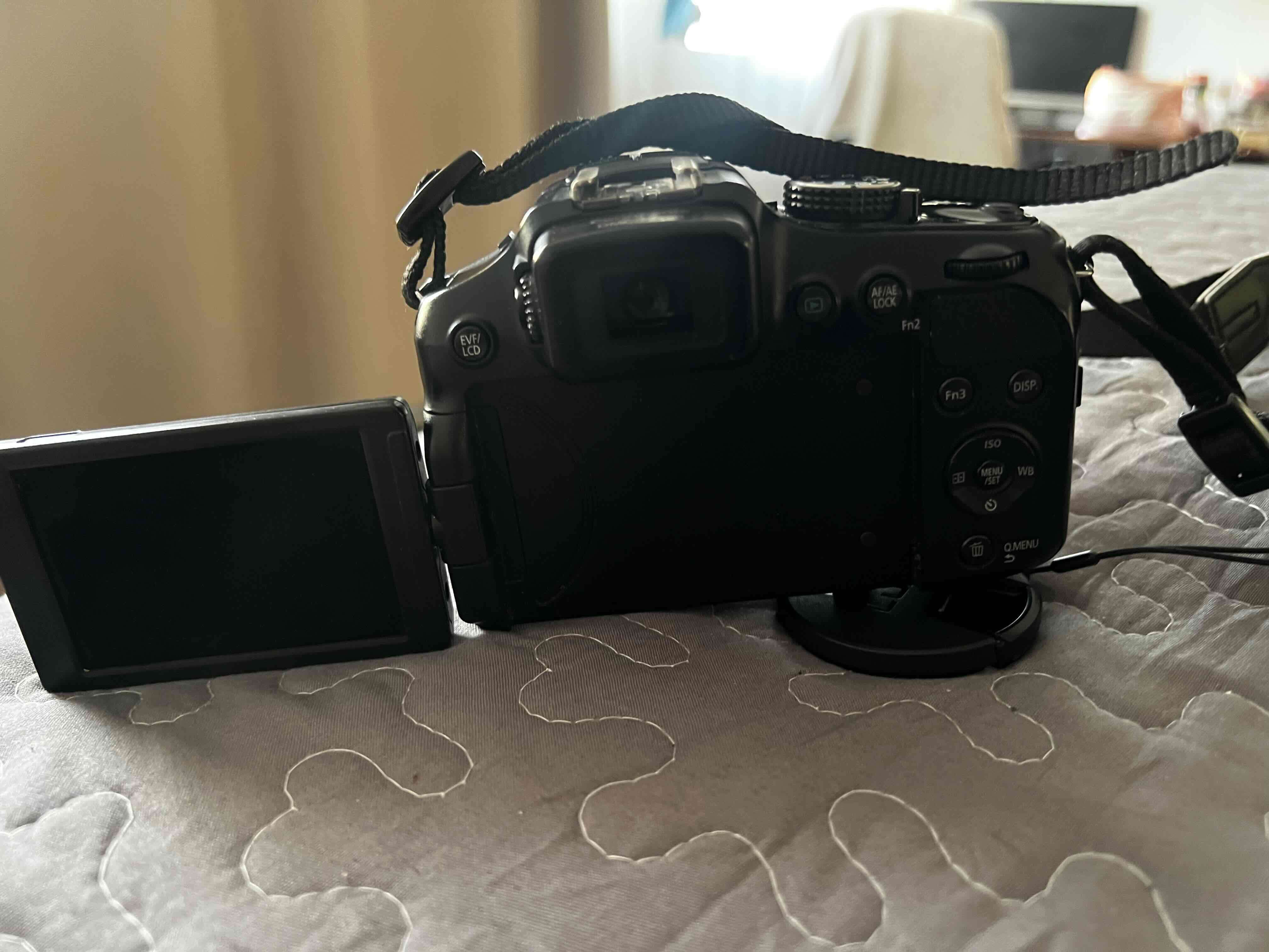 Cámara Lumix semi profesional - miniatura 3