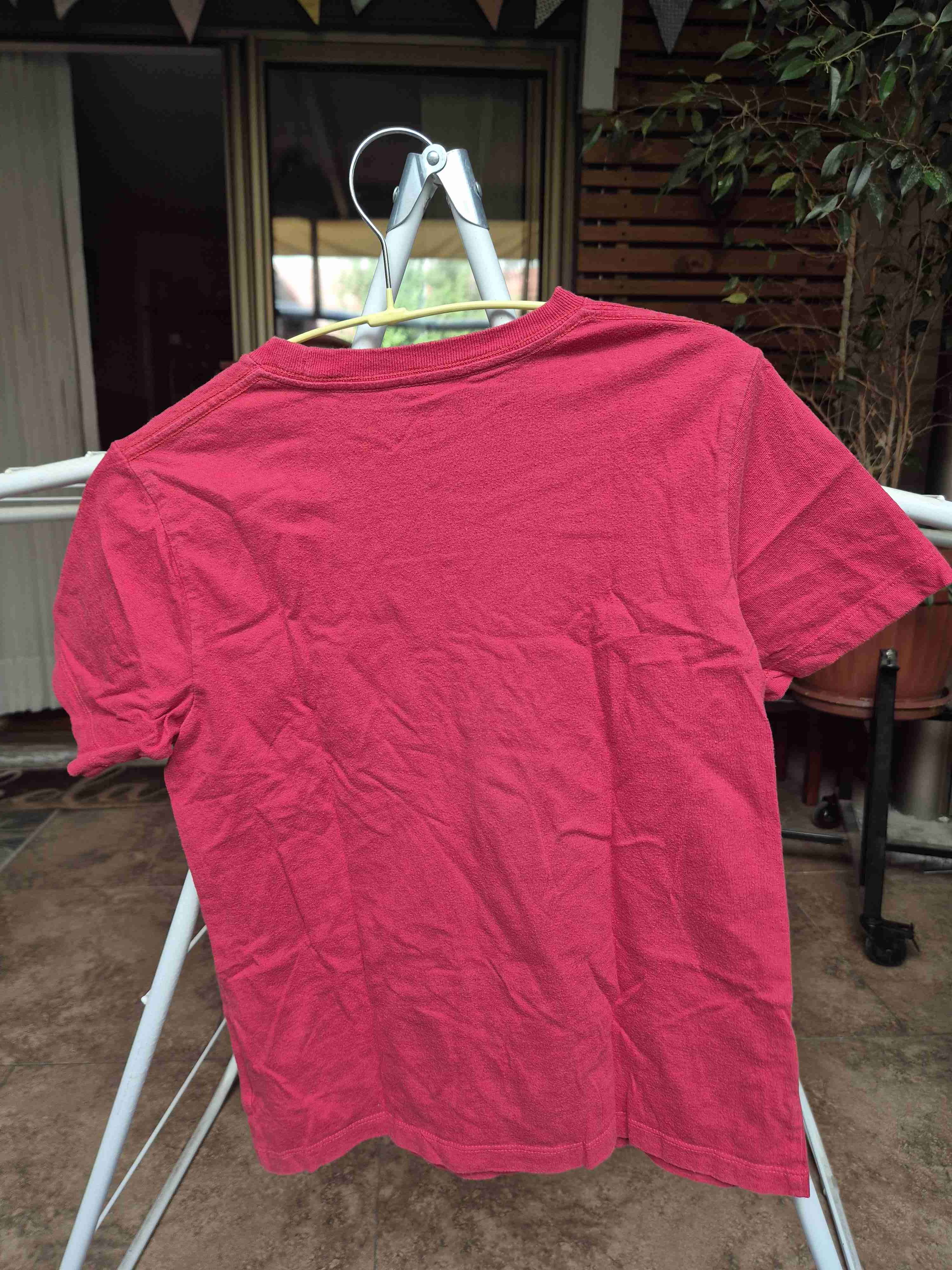 Polera roja GAP para niño - miniatura 2