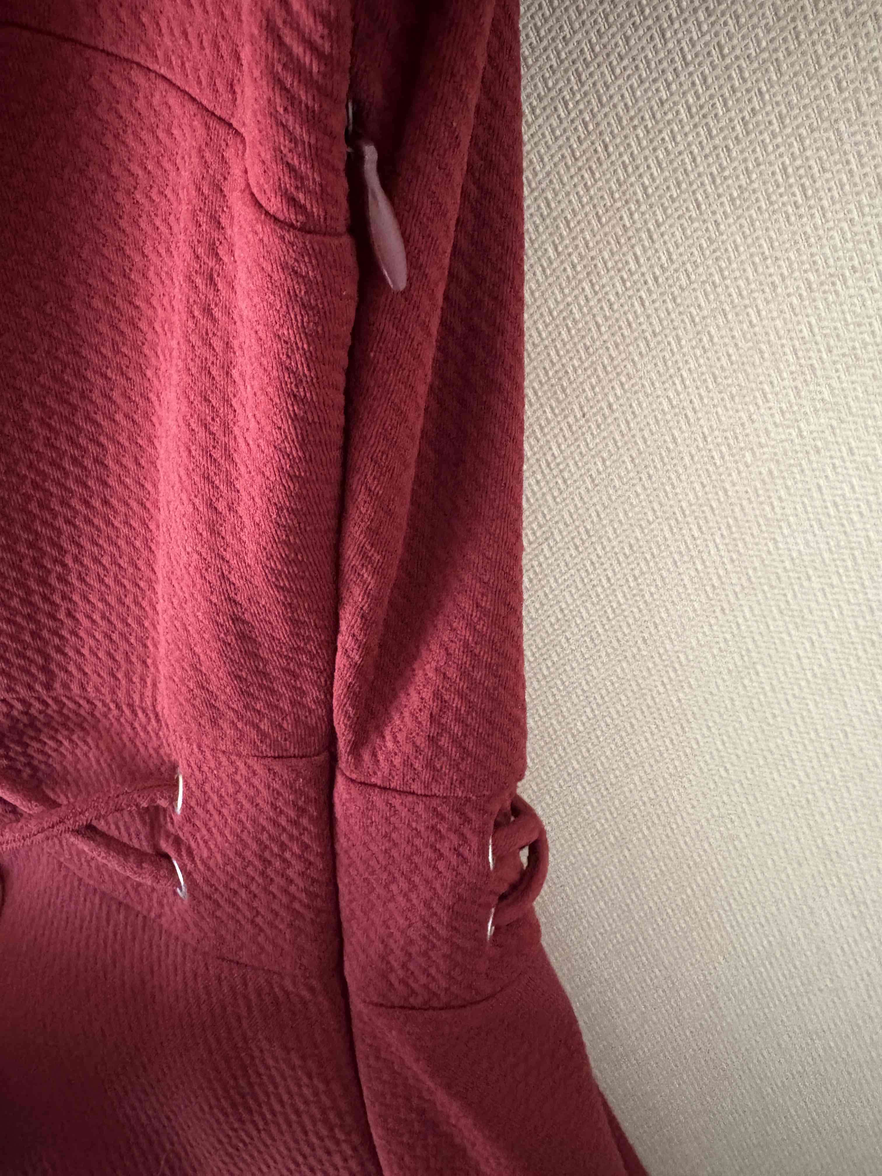 Vestido rojo - miniatura 3