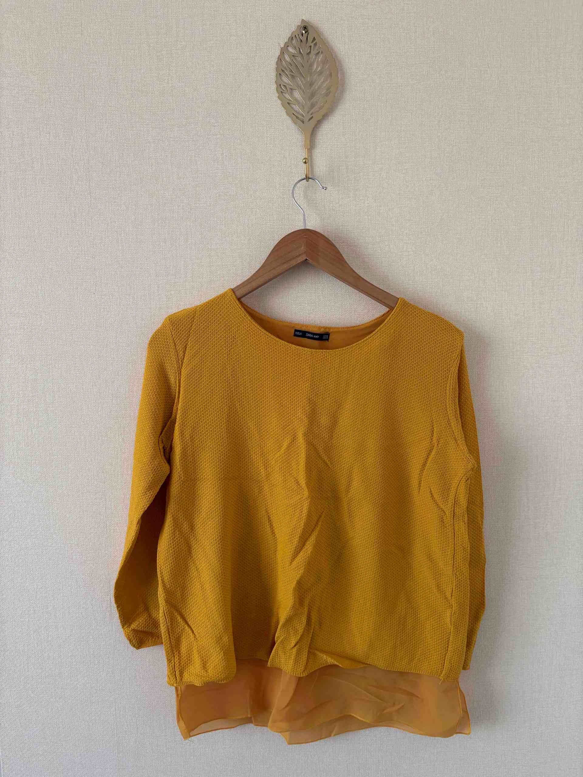 Sweater mostaza Zara Mujer