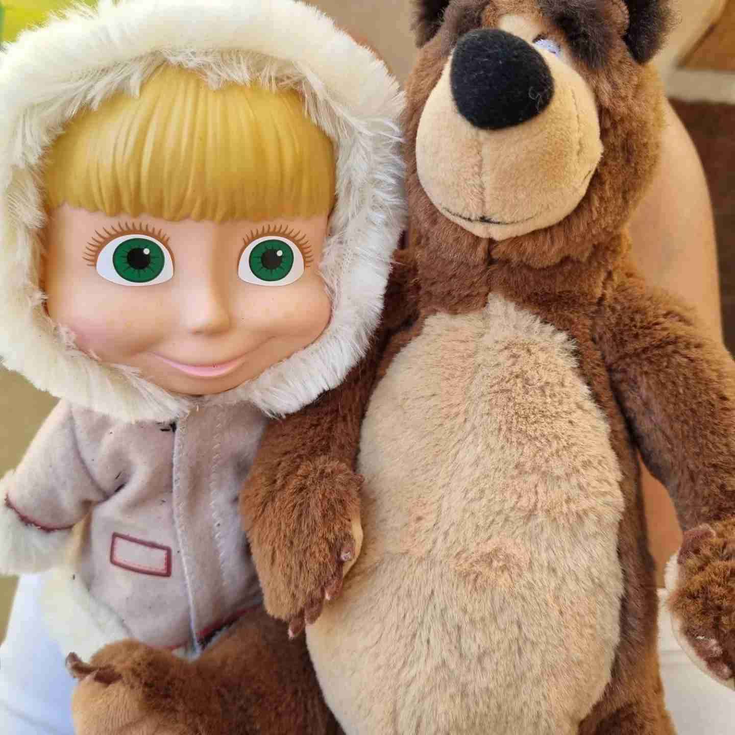 Set de peluches Masha y el oso