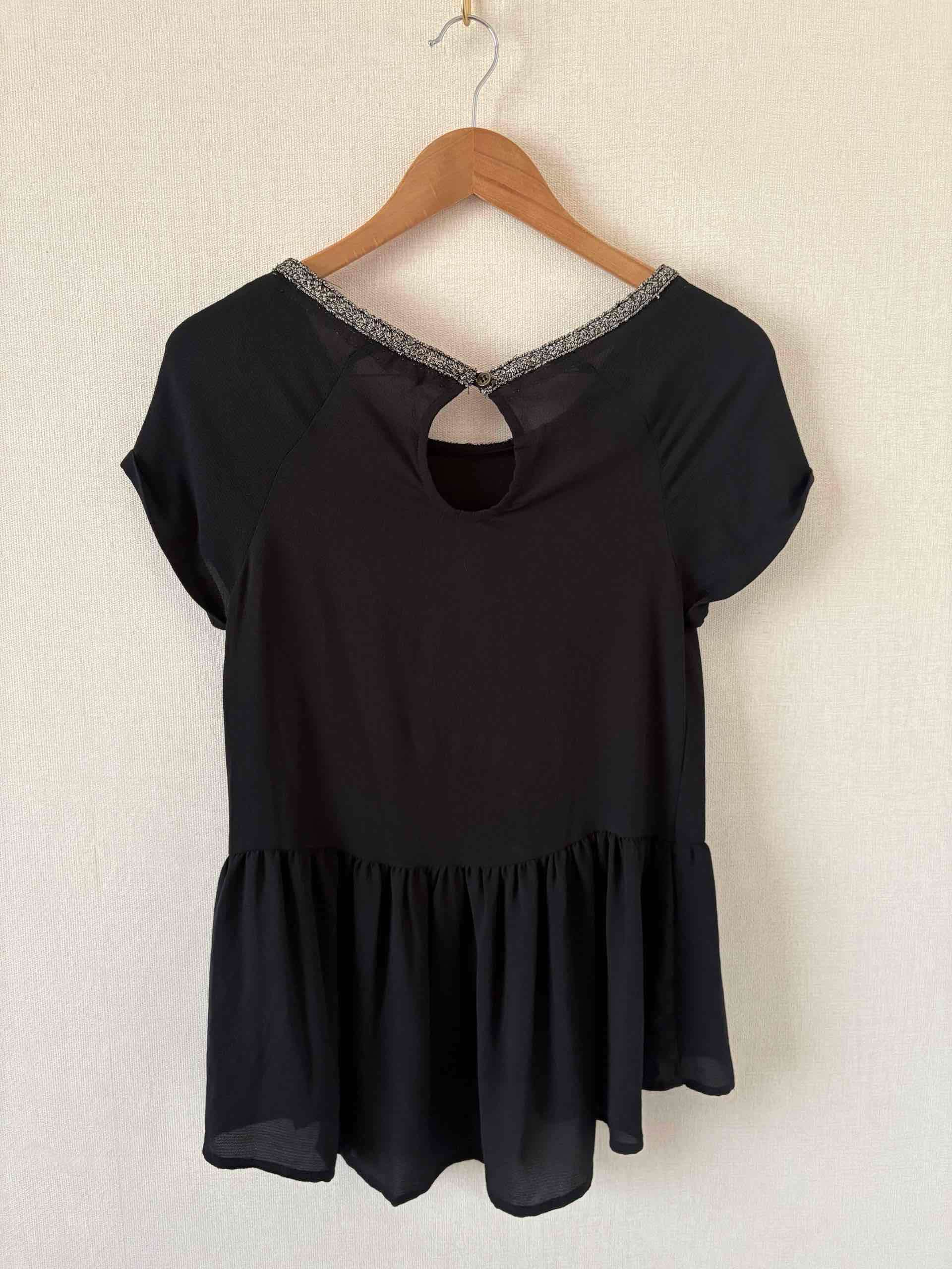 Blusa negra Talla XS - miniatura 2