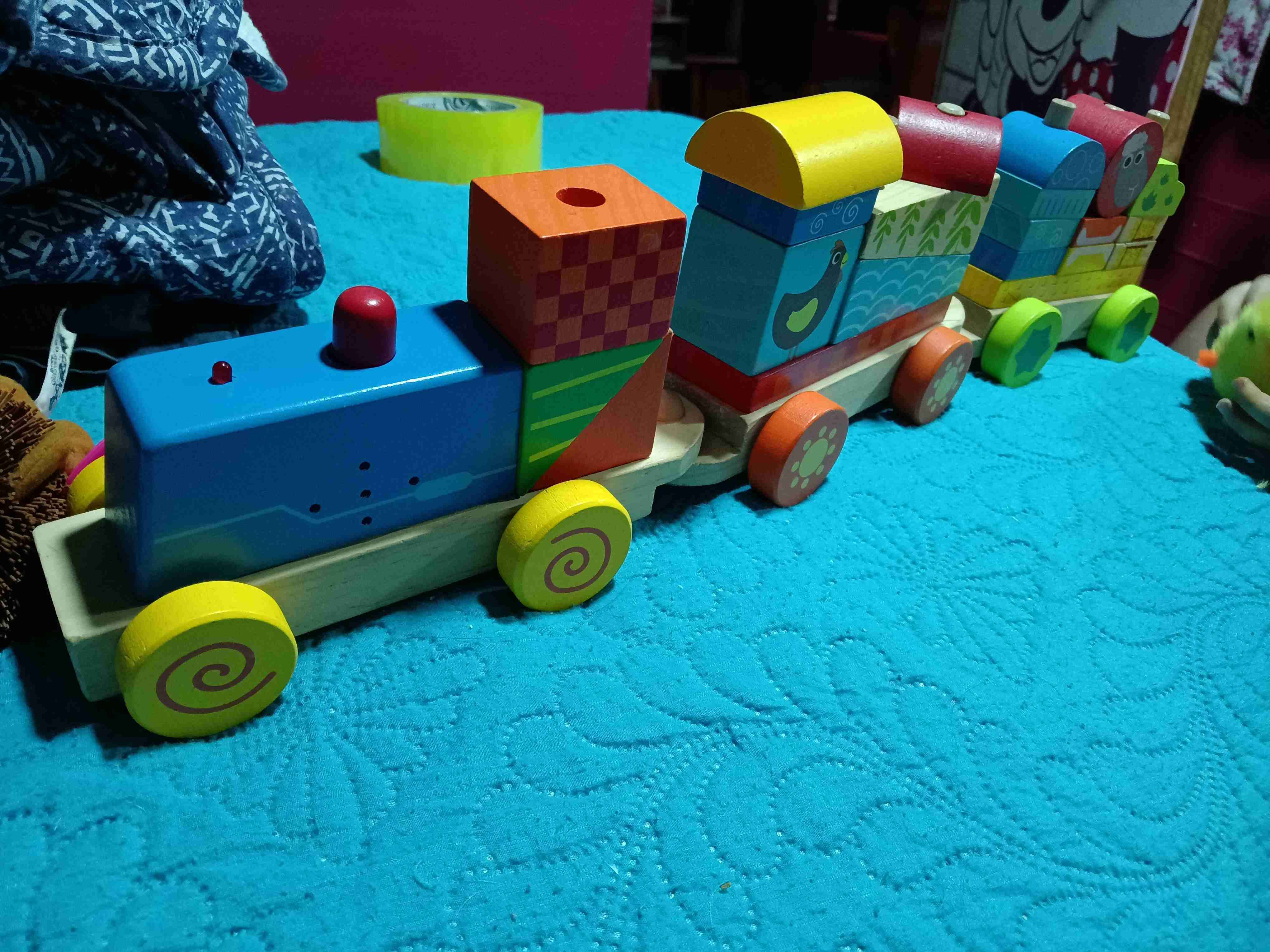 Tren de bloques de madera