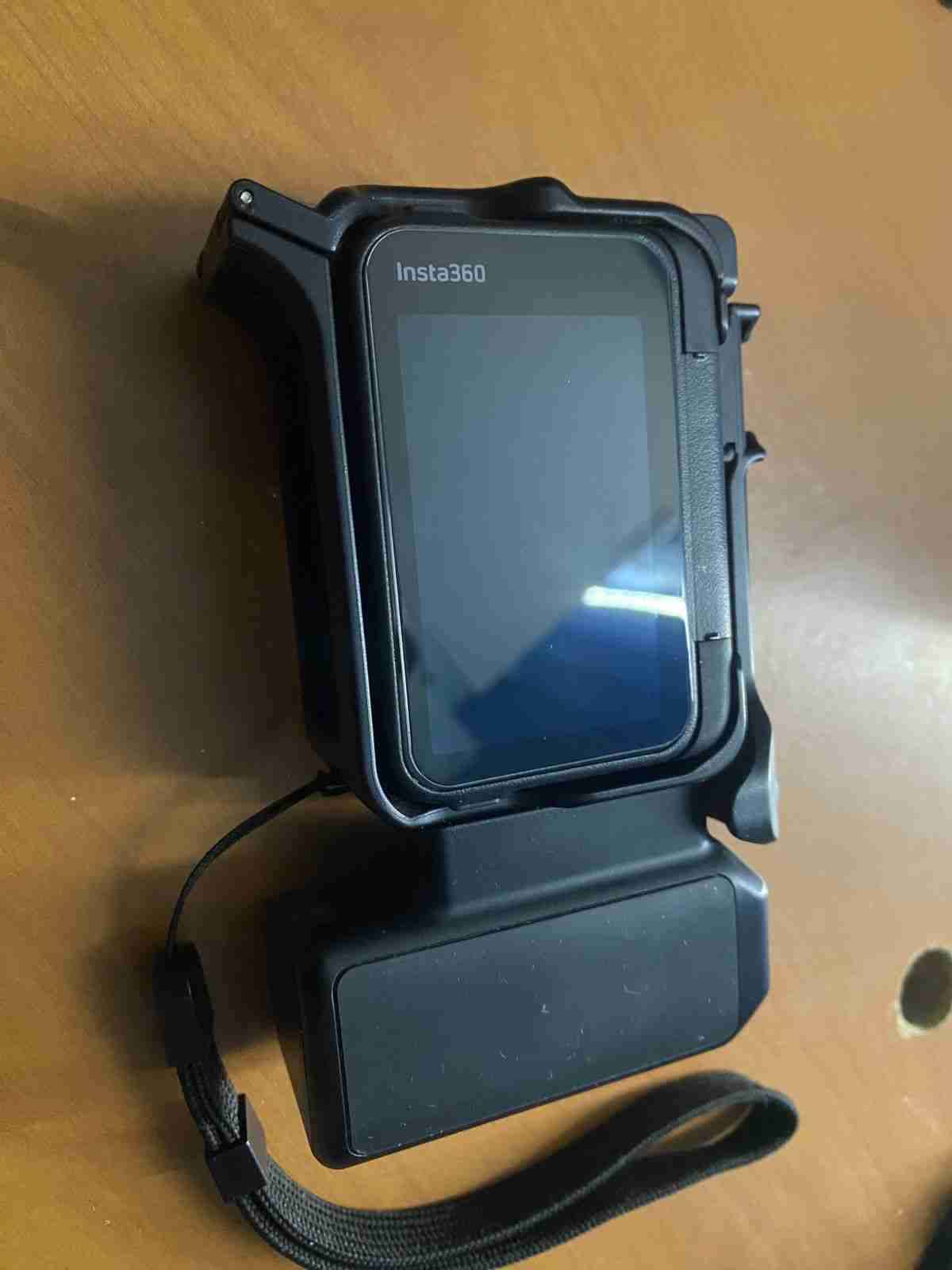 Cámara Insta360 Ace Pro 2 - miniatura 5