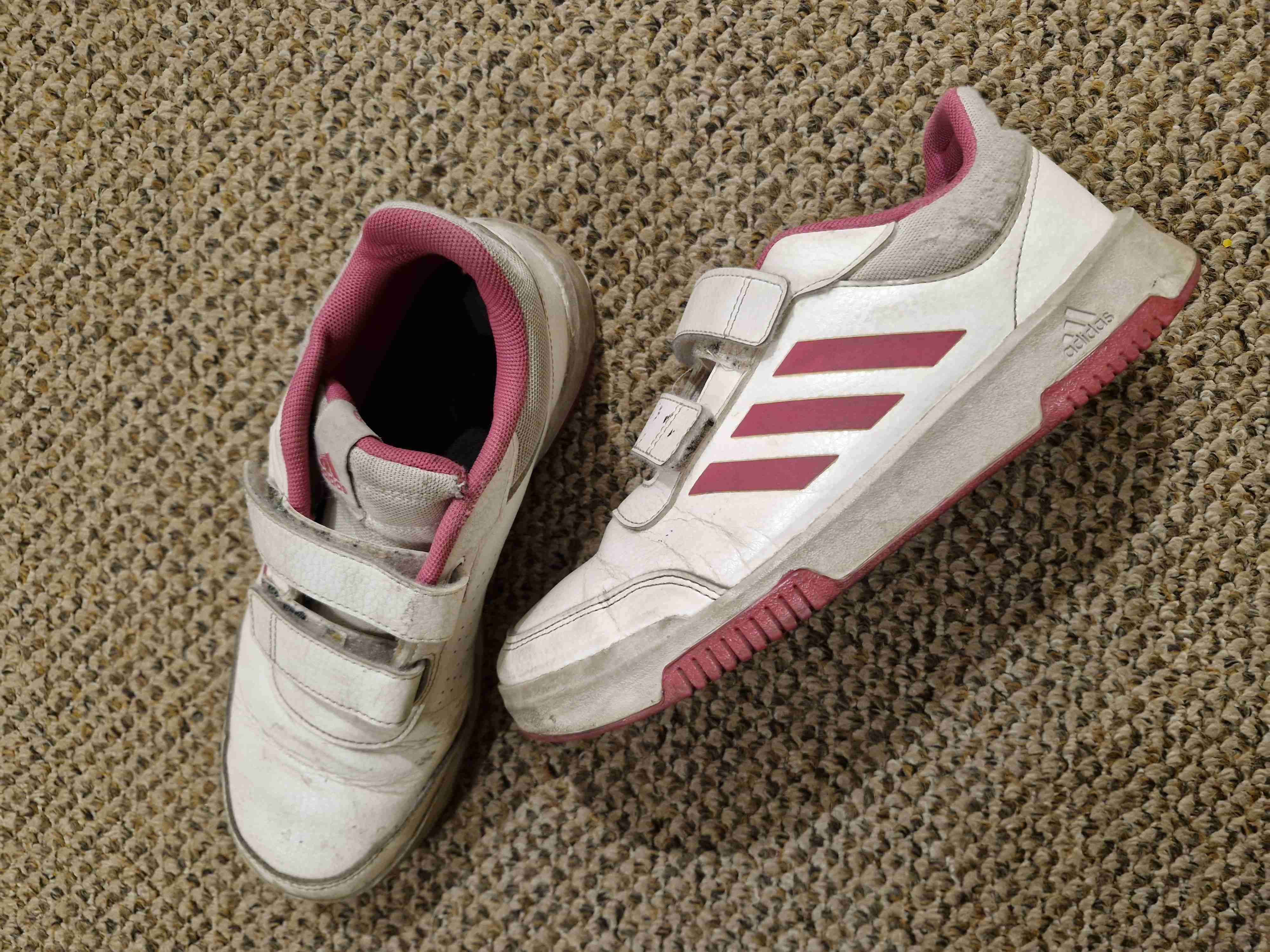 Zapatillas deportivas blancas Adidas