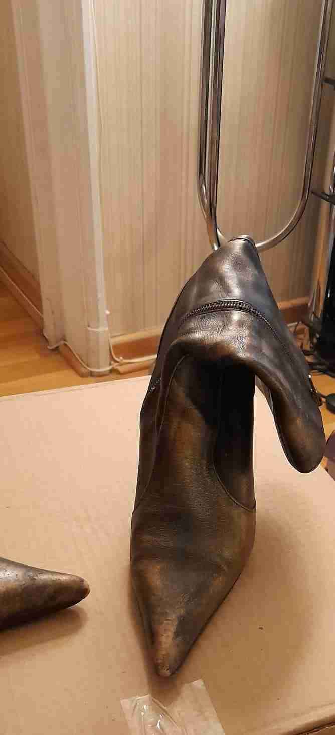 Botines de cuero metalizado