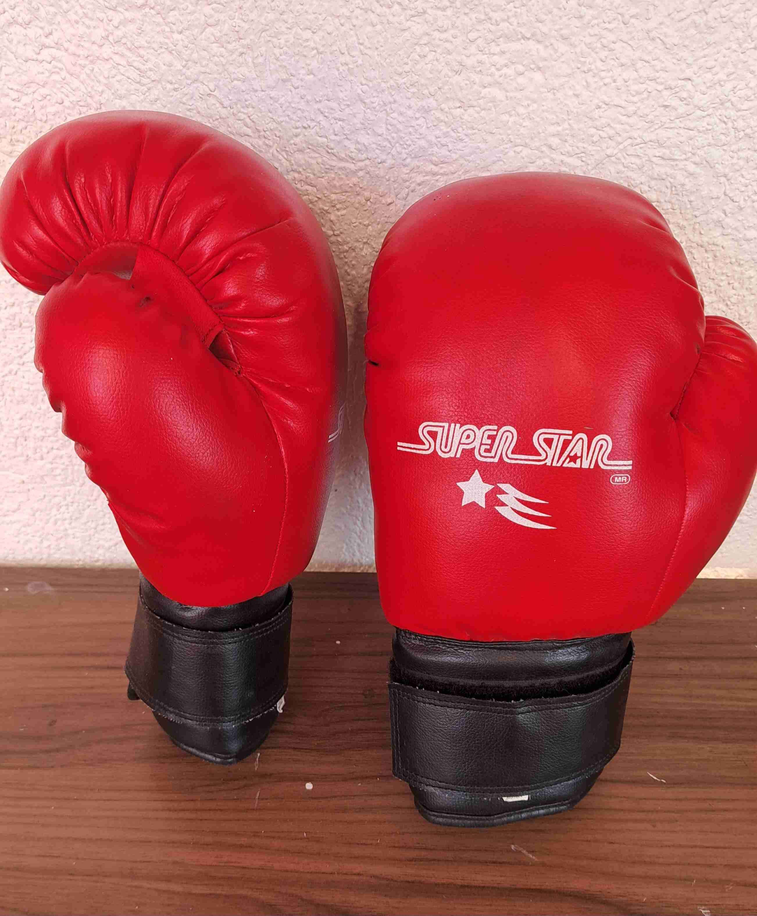 Guantes de boxeo rojos Super Star