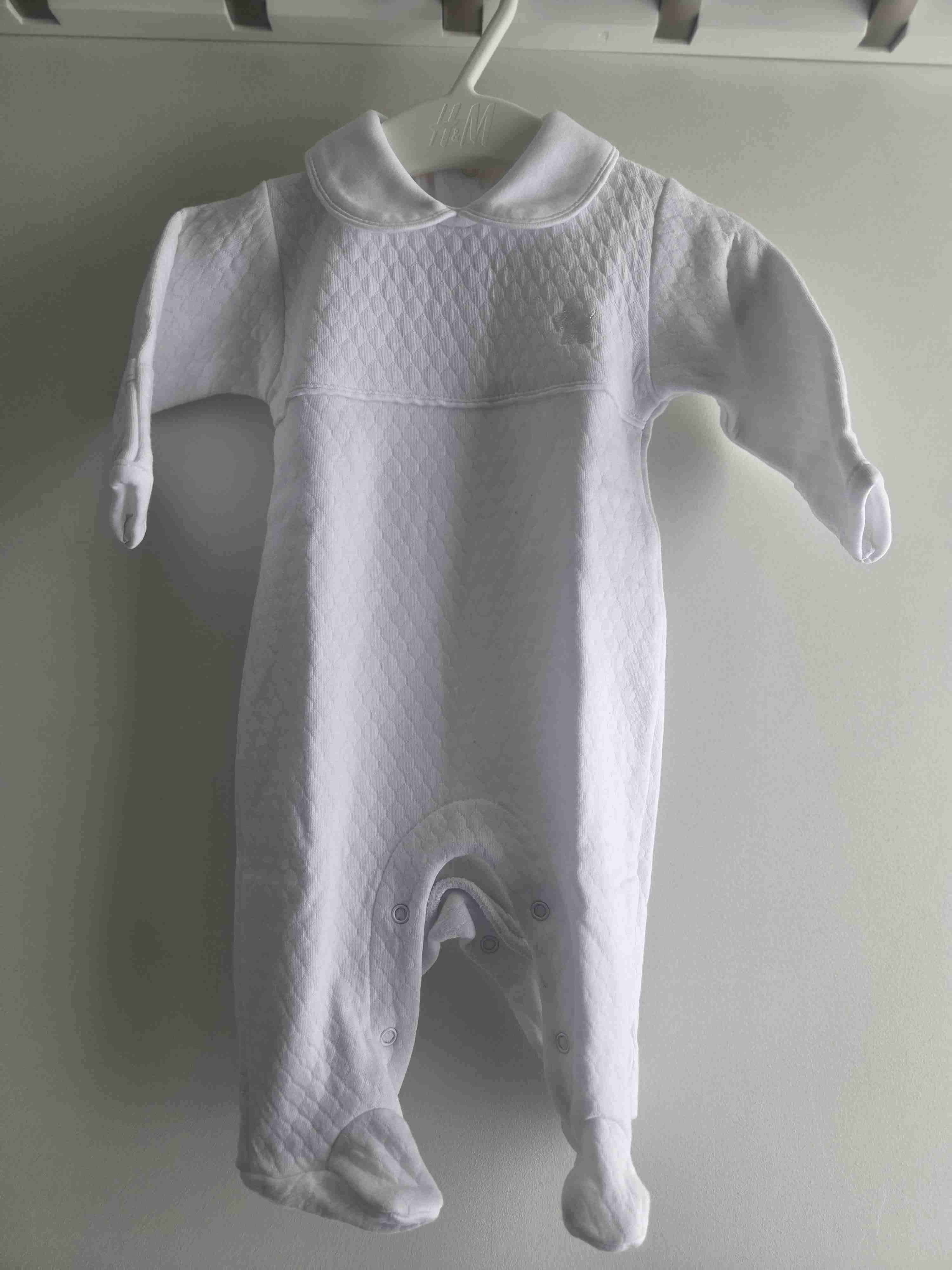 Enterito bebé blanco con cuello - miniatura 2