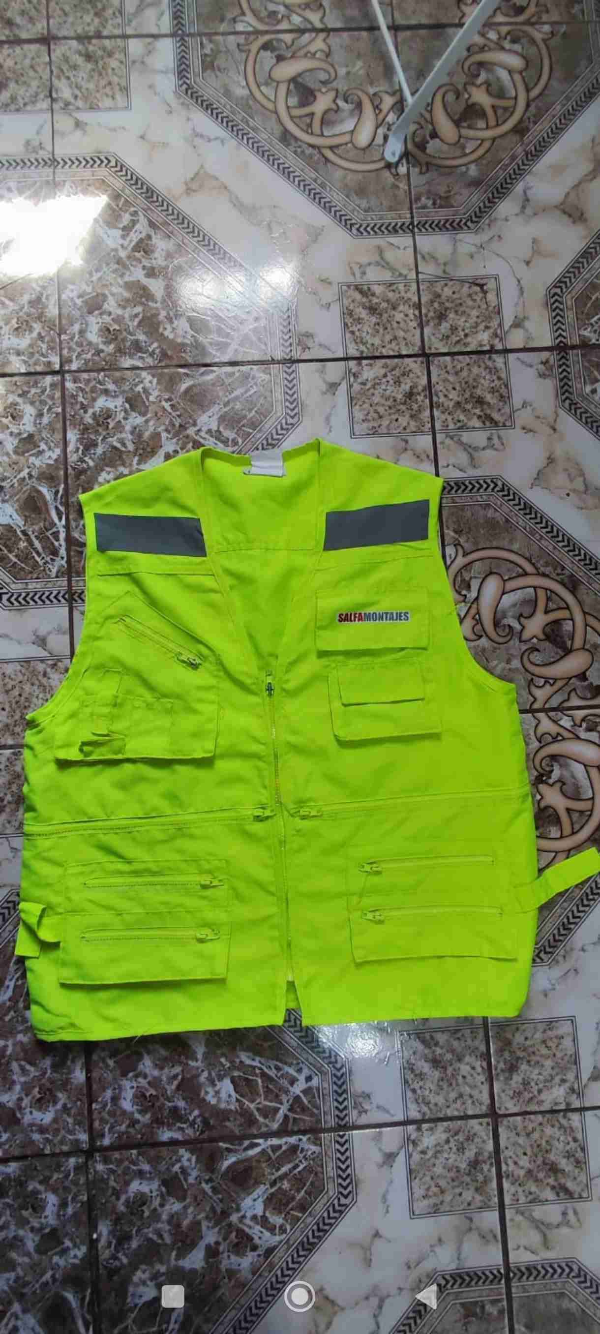 Chaleco reflectante naranja, azul y amarillo - miniatura 2