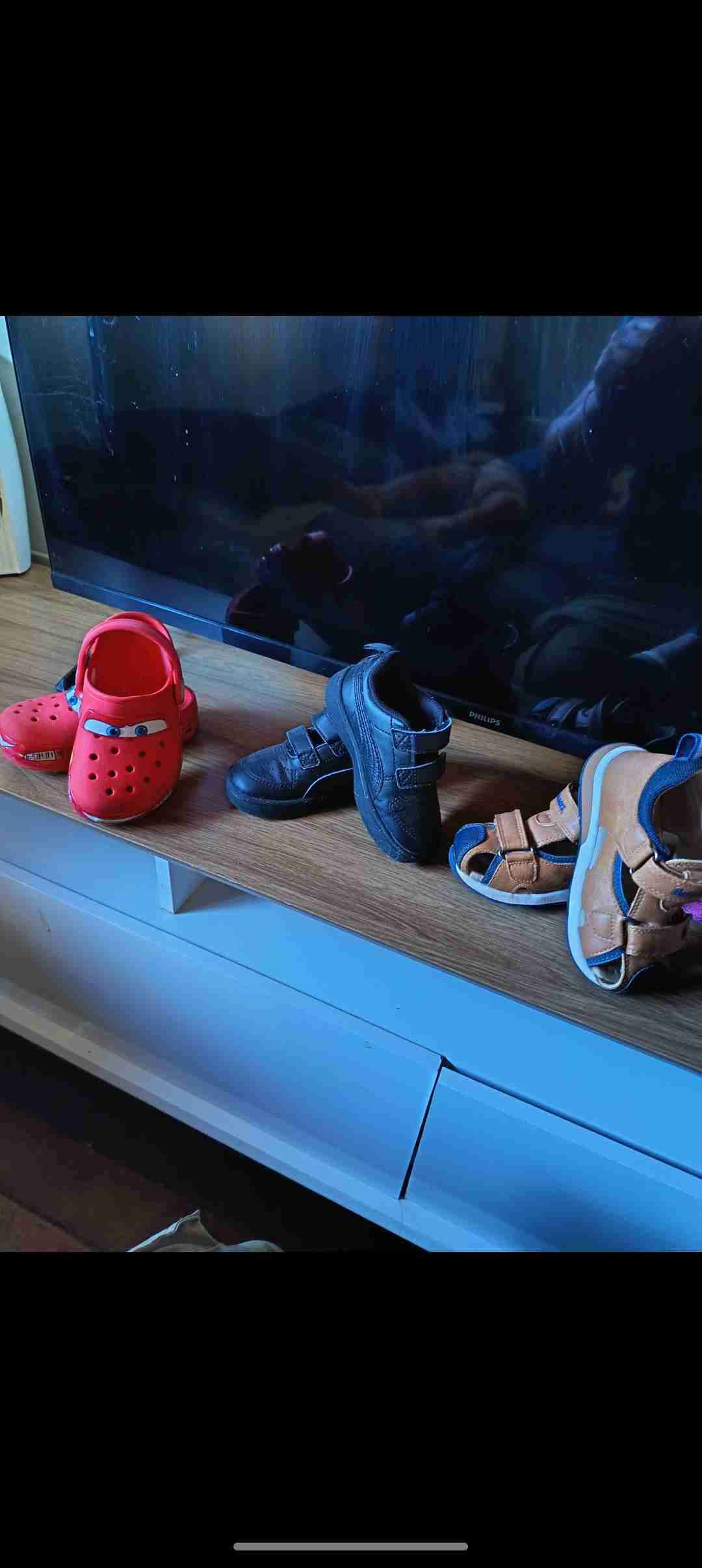 Sandalias infantiles y zapatillas l - miniatura 4