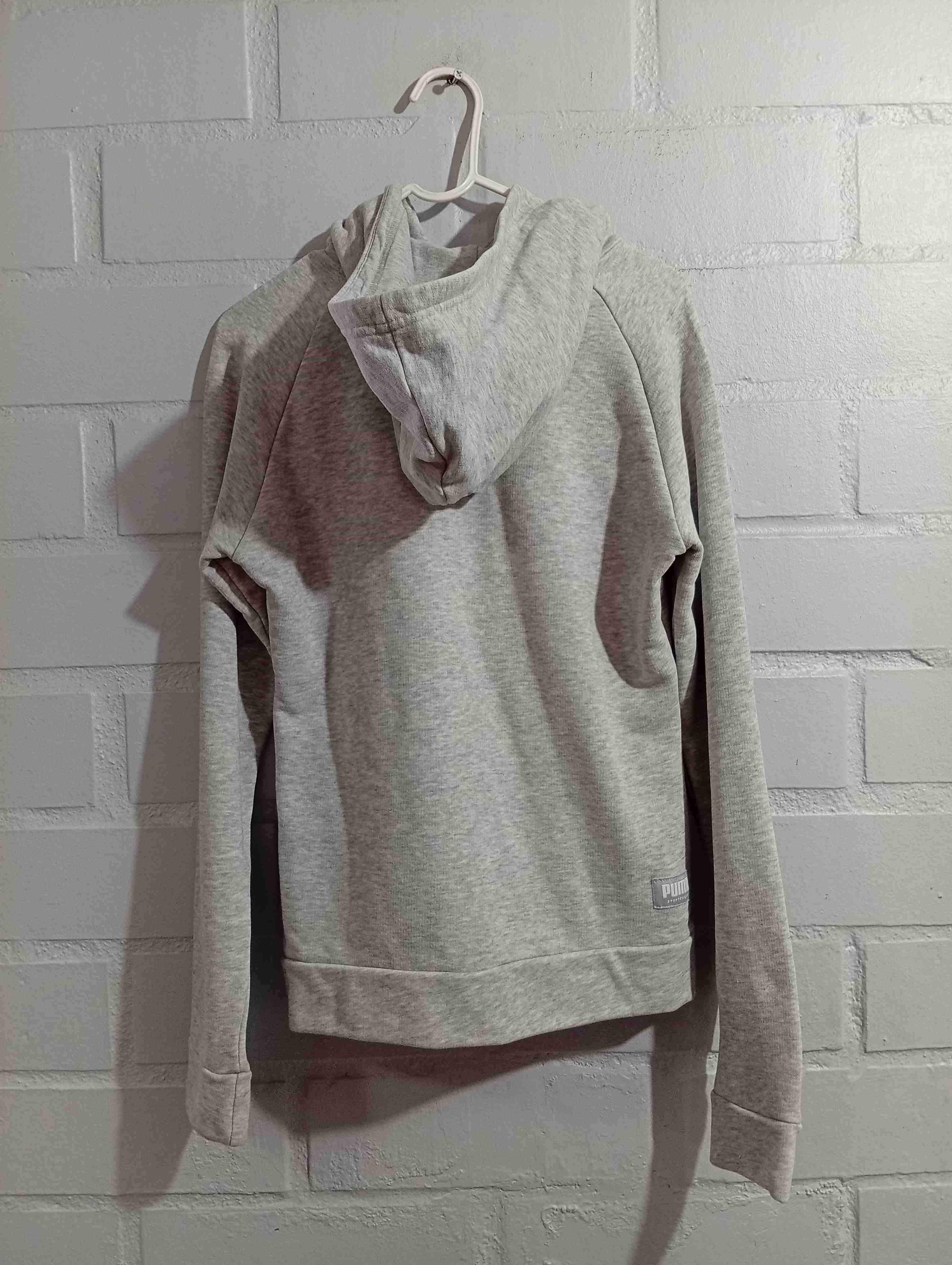 Polerón gris Puma talla S 5 mil - miniatura 2