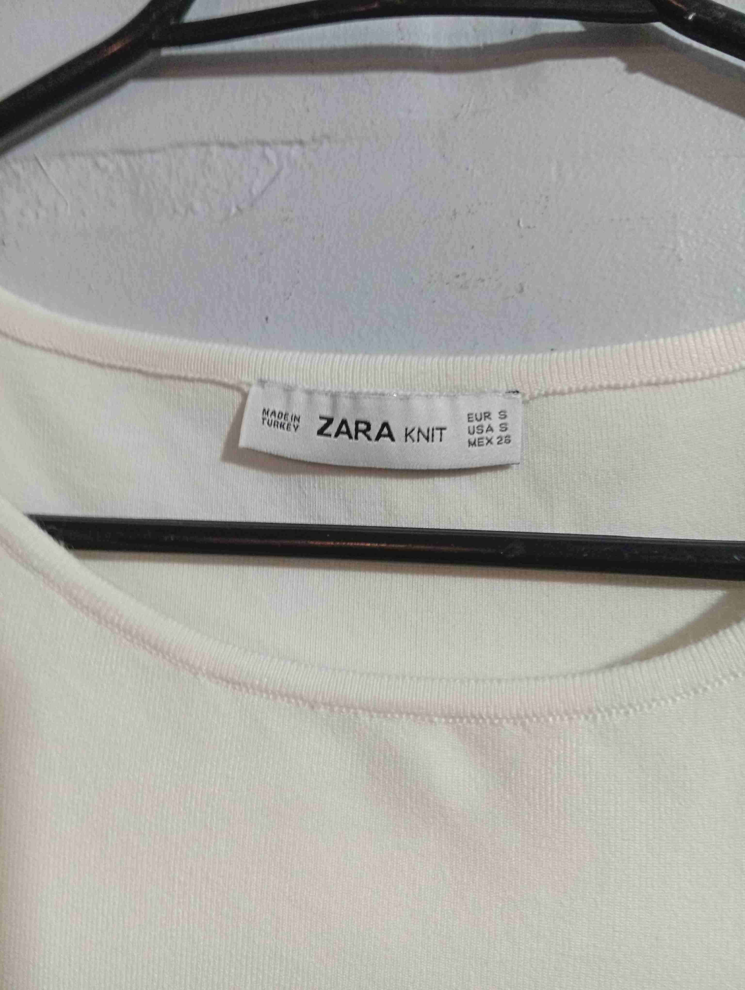 Top asimétrico beige Zara talla S - miniatura 4