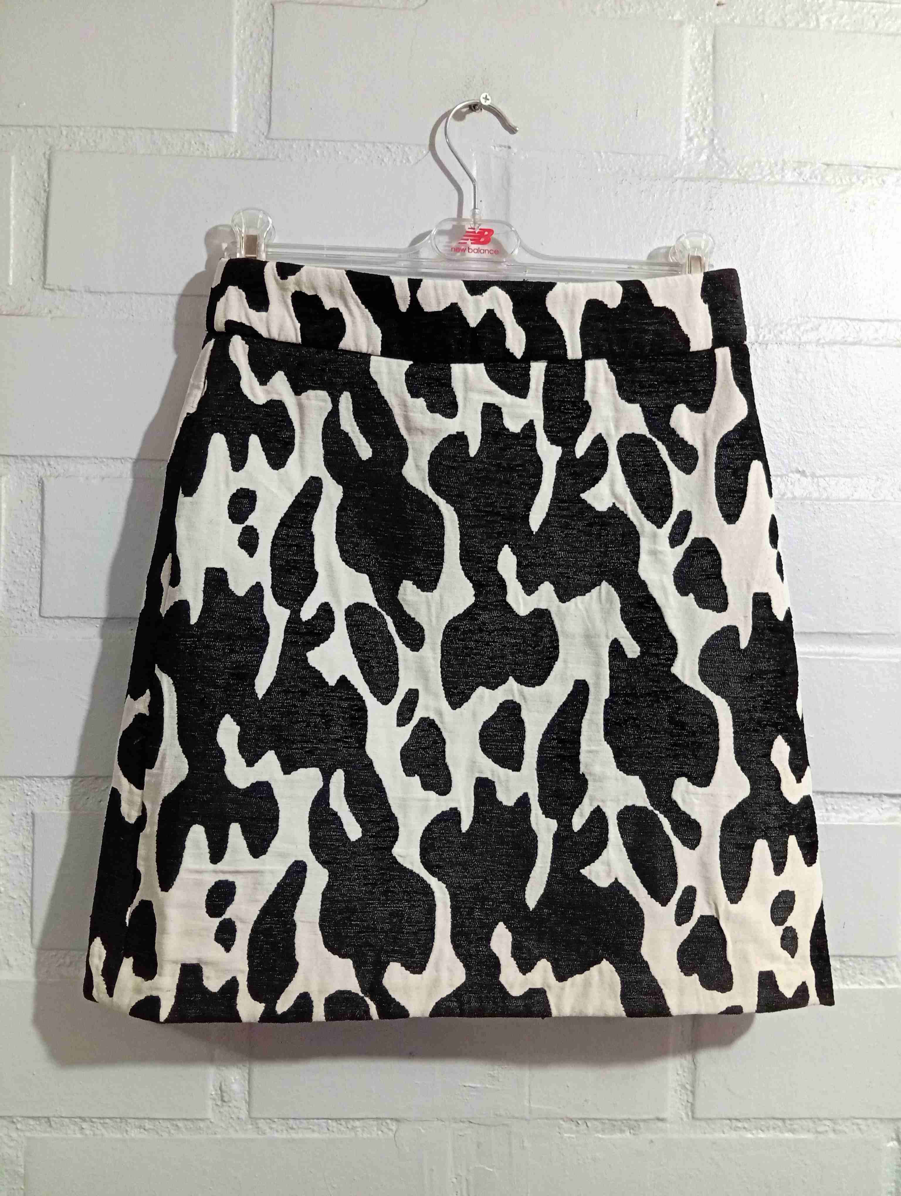 Falda Zara estampado animal talla S
