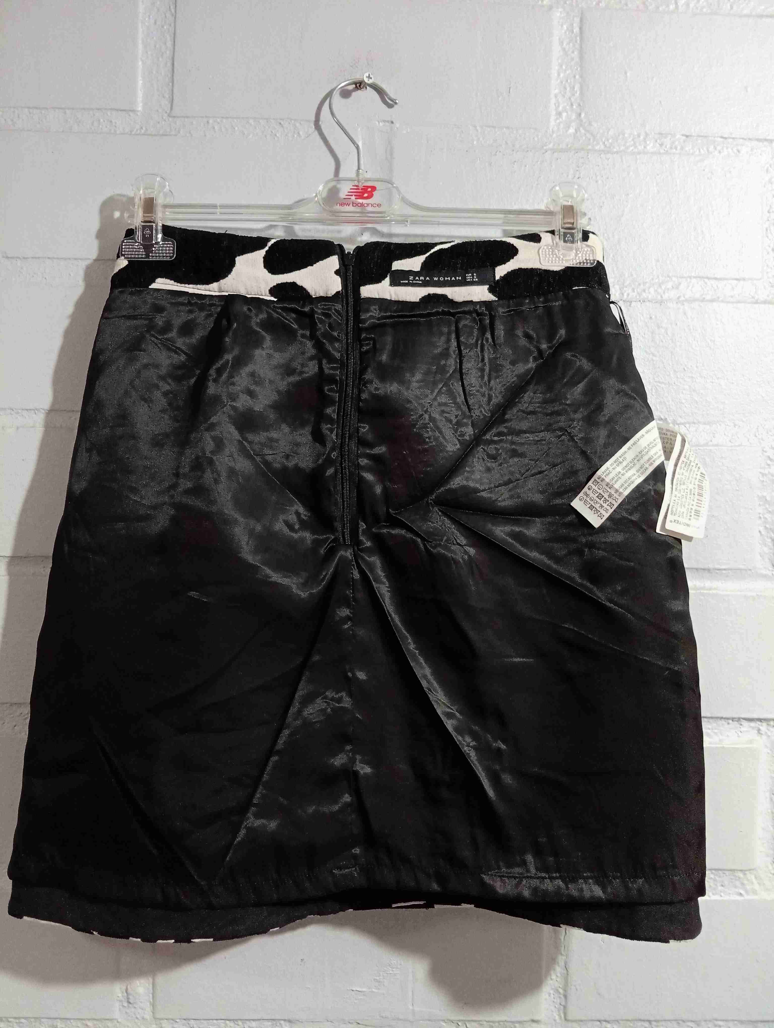 Falda Zara estampado animal talla S - miniatura 3