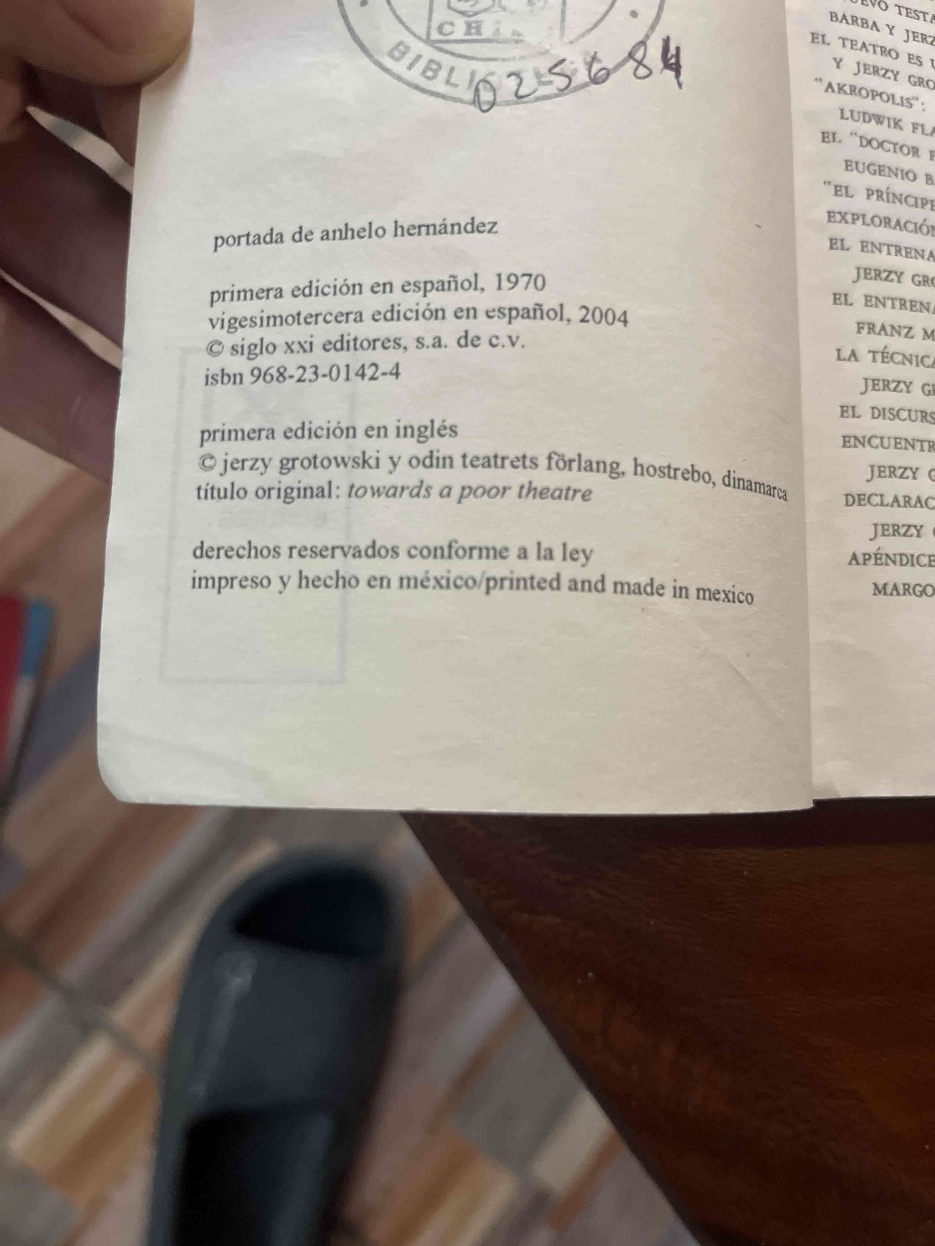 Libro Hacia un Teatro Pobre - miniatura 4