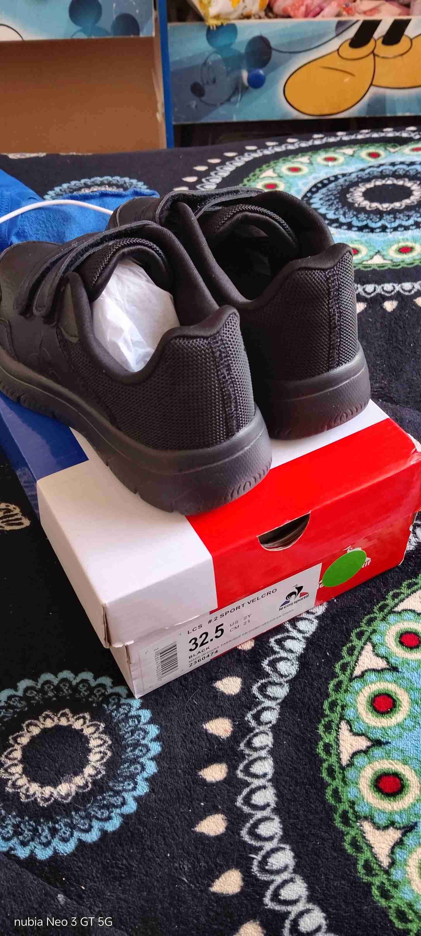 Zapatillas negras escolares negra