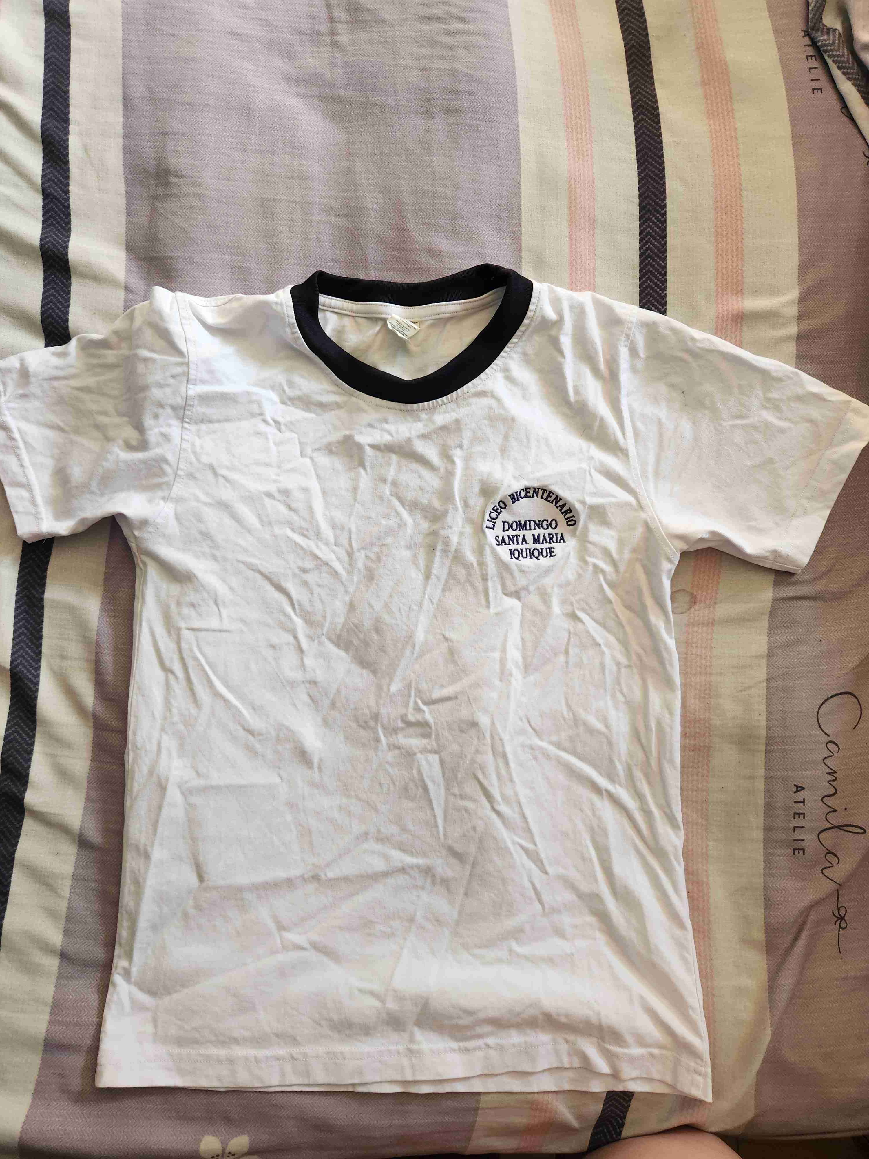 Polera blanca con cuello negro Colegio Santa Maria - miniatura 2