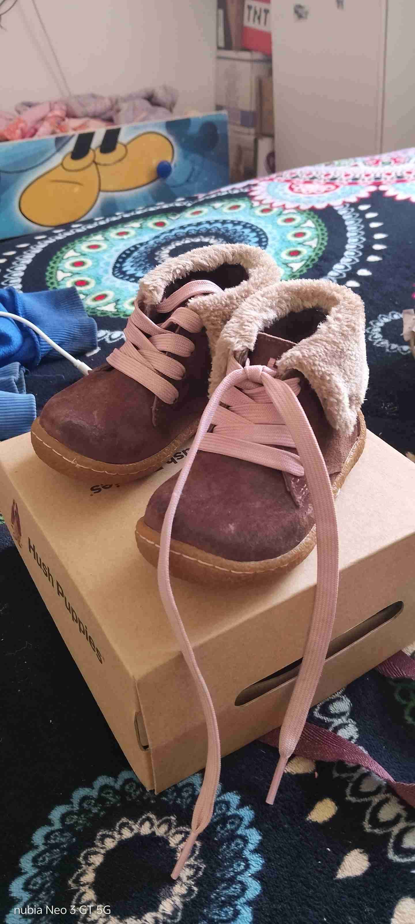 Botines Plush Puppies peludos - miniatura 2