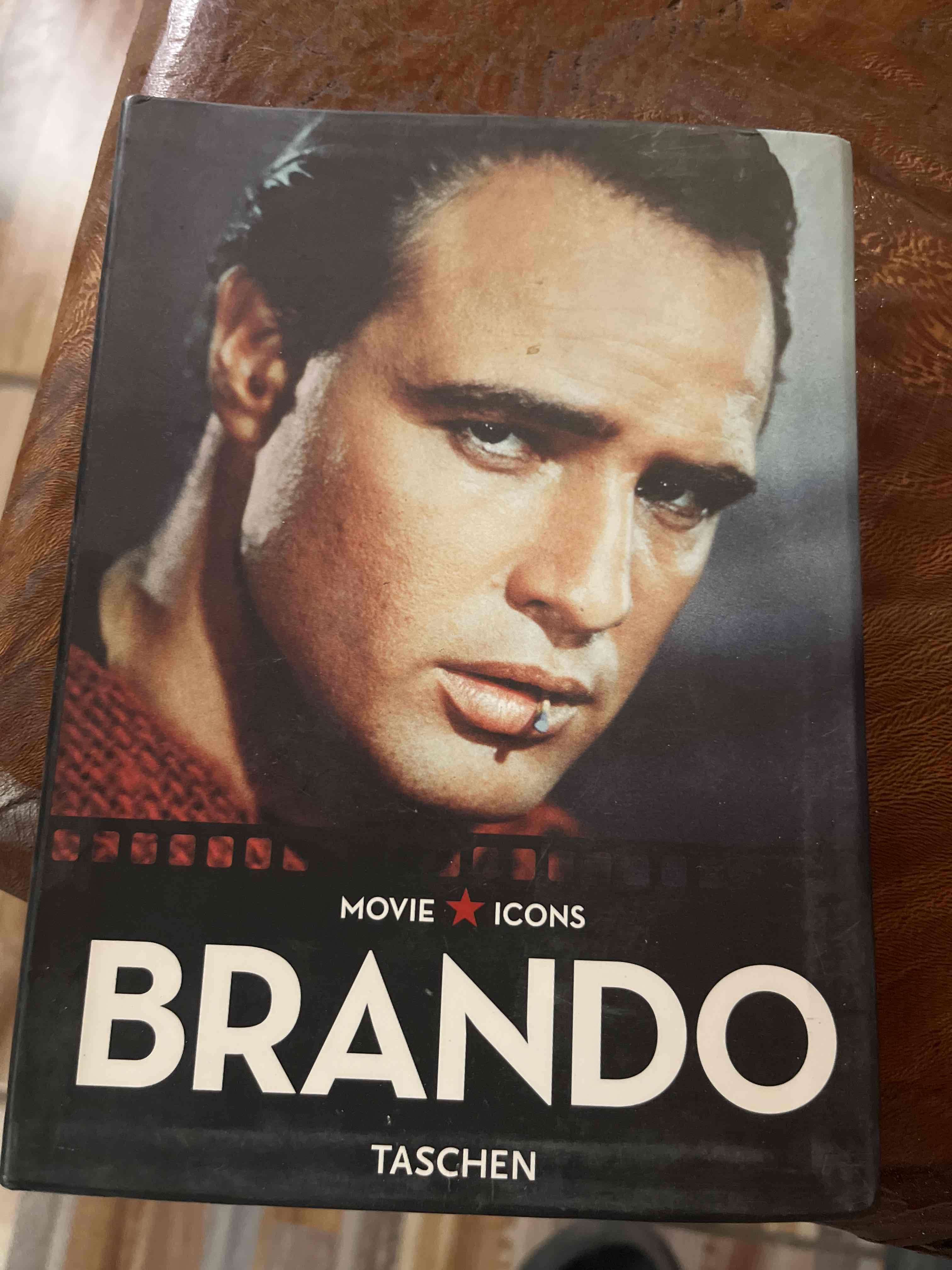 Libro Movie Icons Brando
