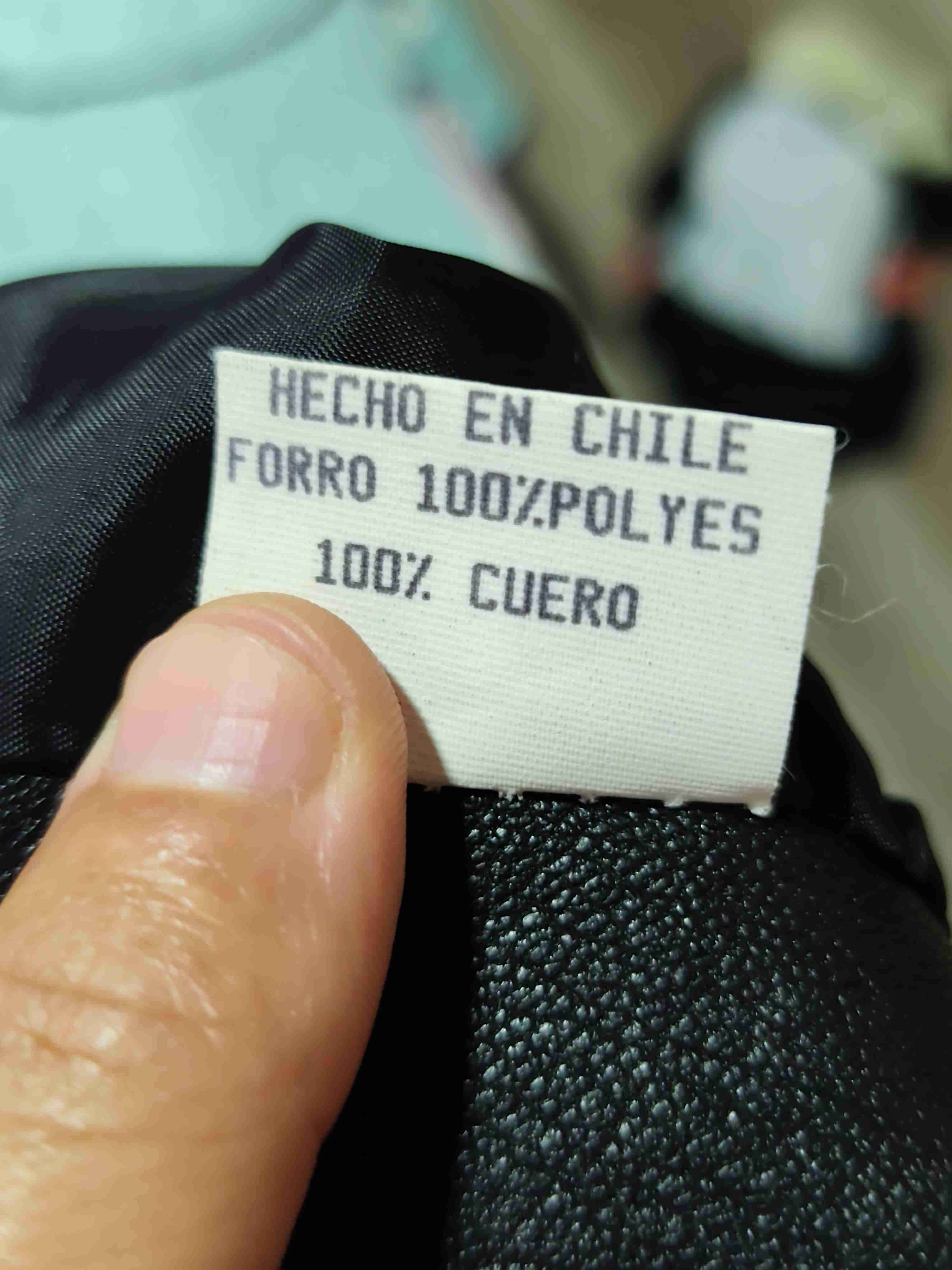 Falda negra 100% cuero 38 a 40 - miniatura 3