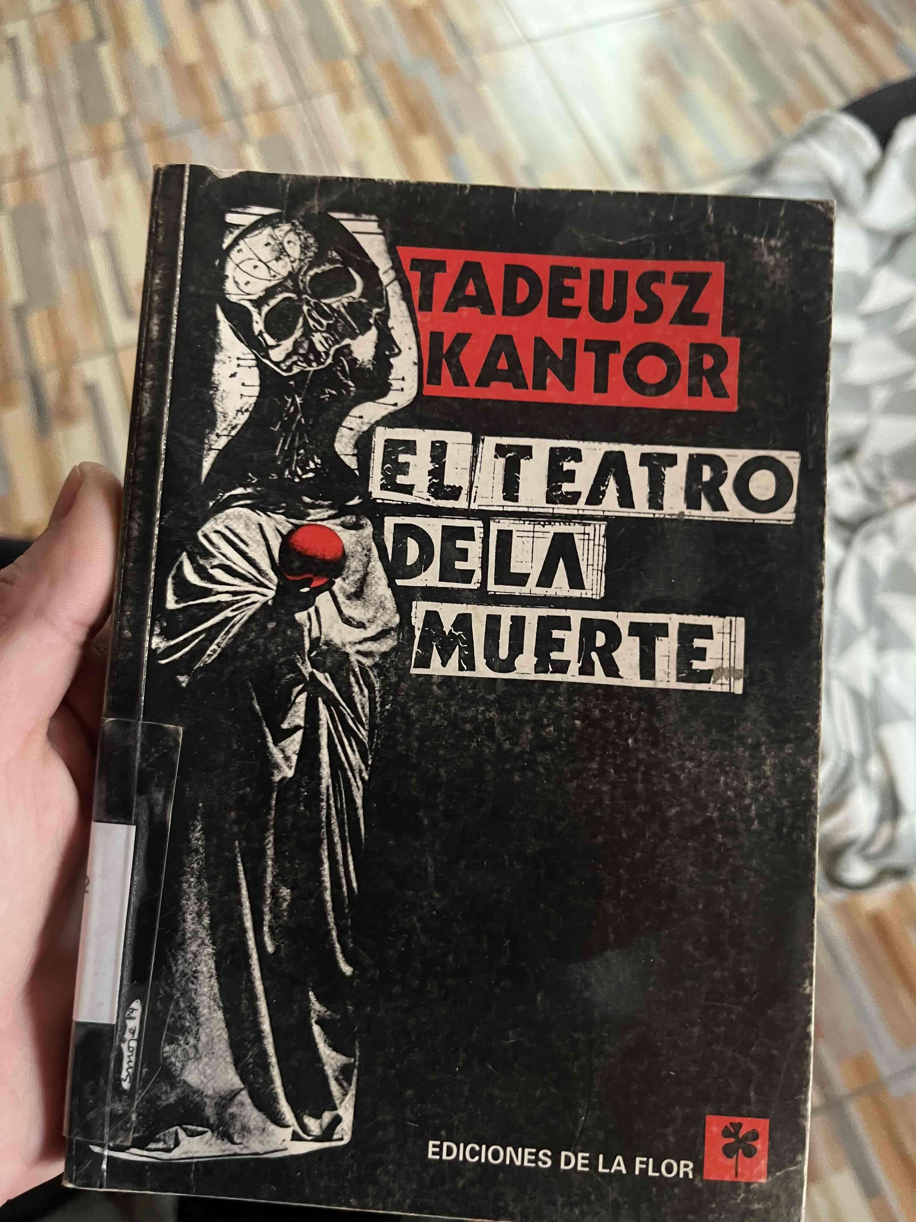 Libro 'El teatro de la muerte' de Kantor