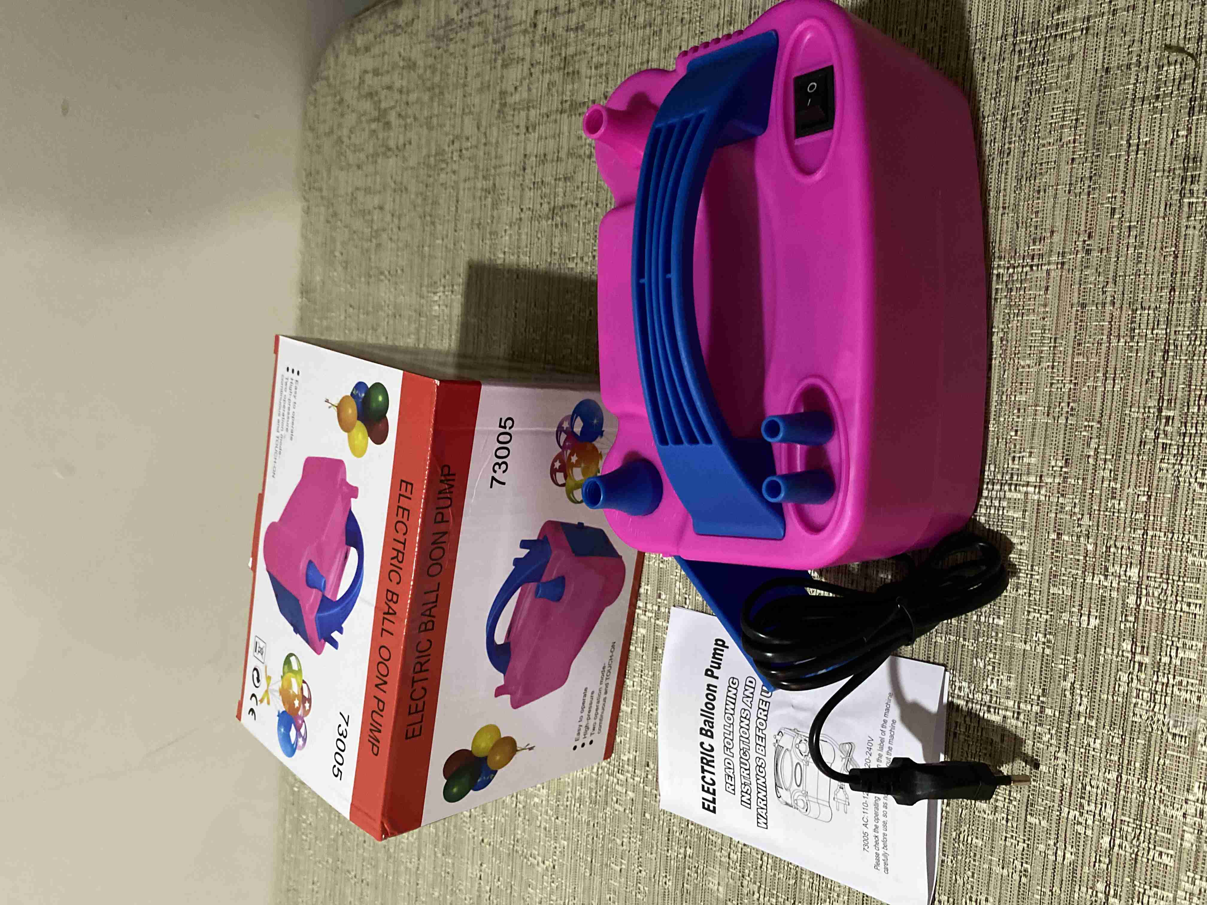 Bomba eléctrica para globos rosa