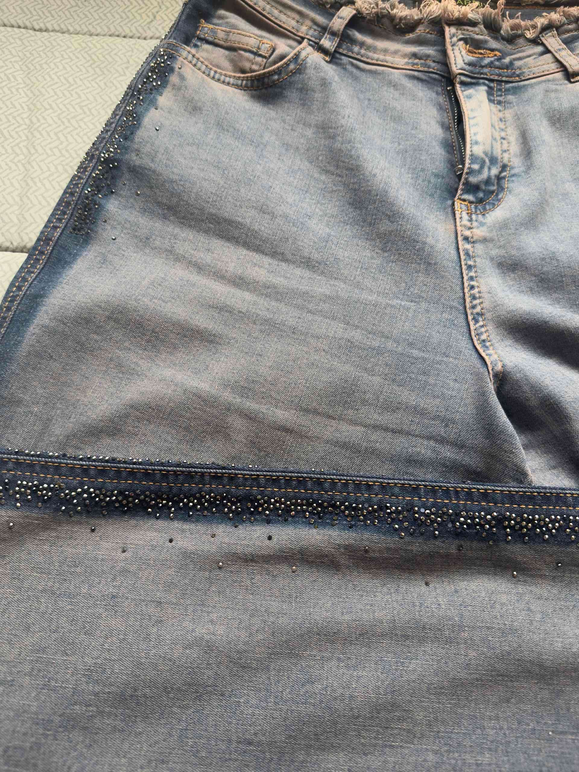 Jeans marca Carmito de mujer con detalle brillante - miniatura 5