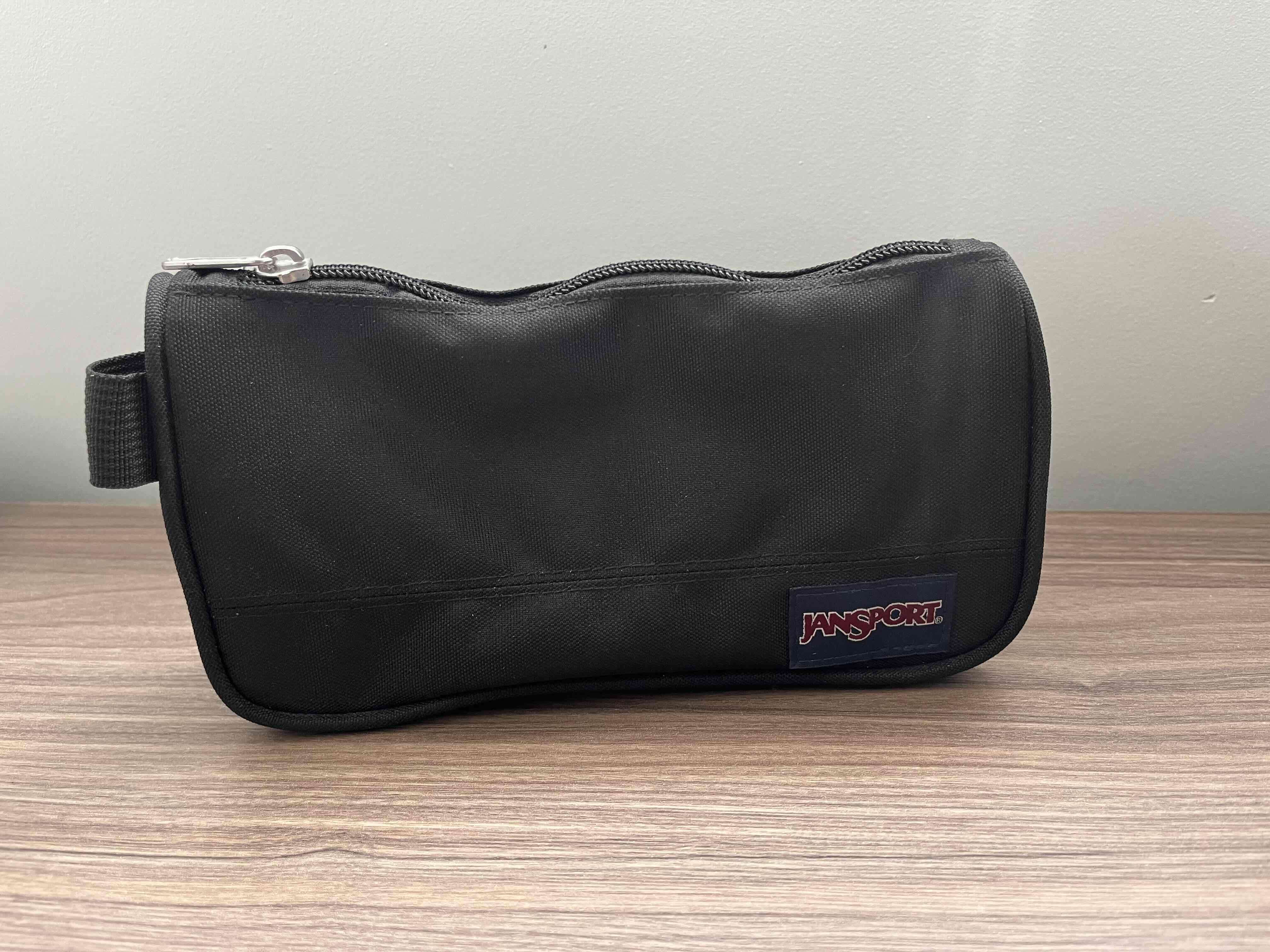 Estuche negro Jansport