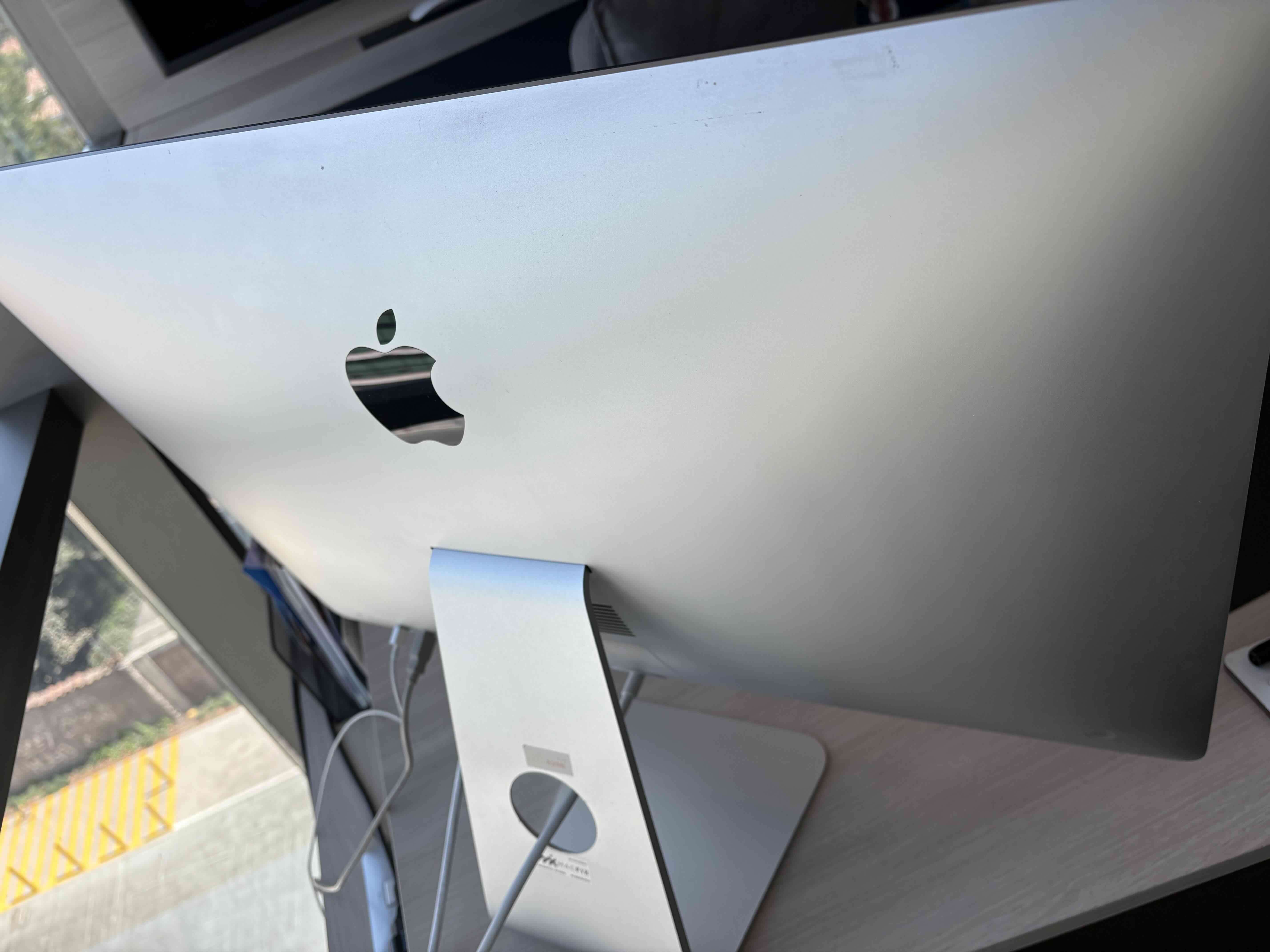 💻  iMac 27” – 1TB SSD – Excelente Estado - miniatura 3