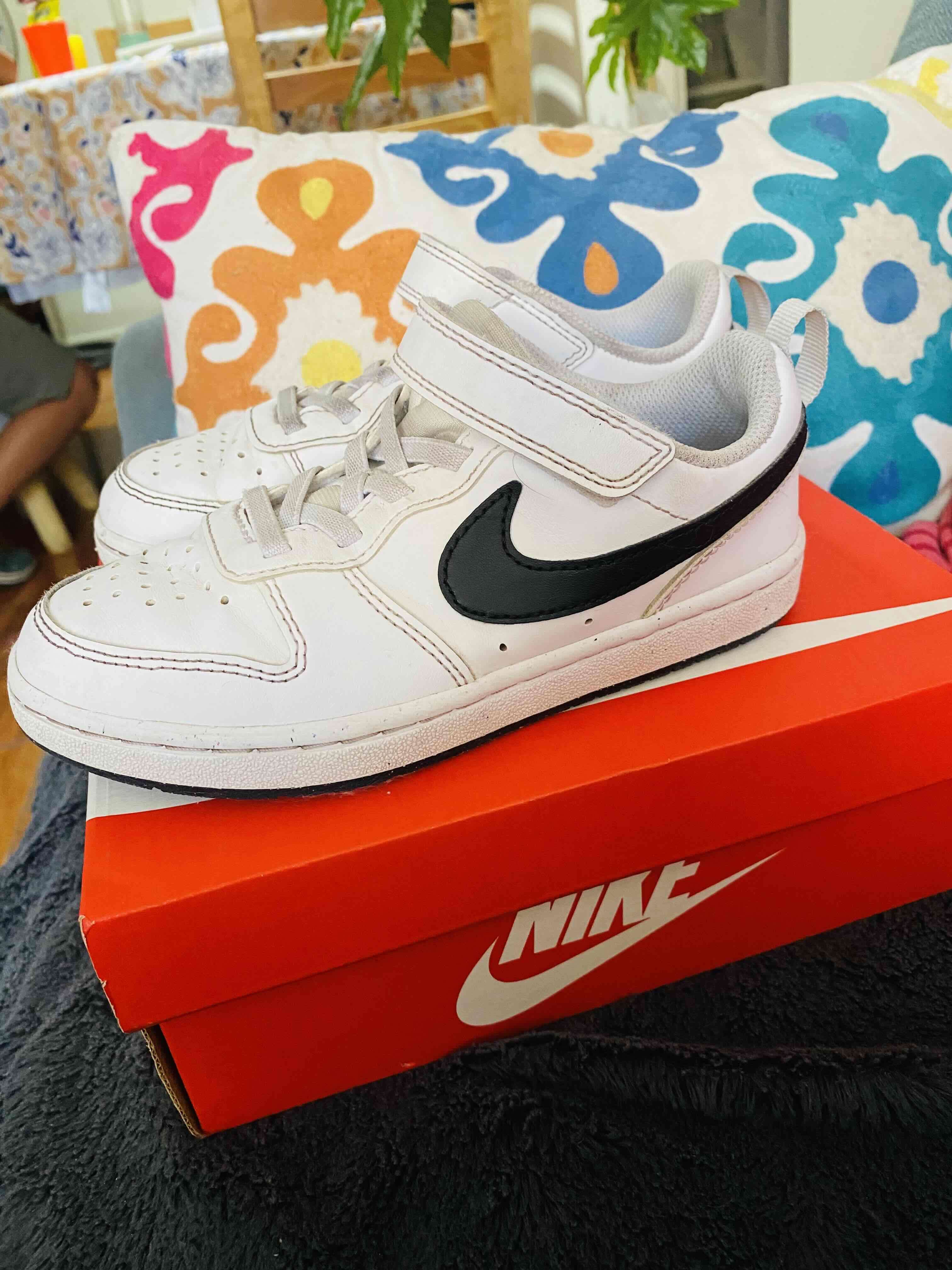 Zapatillas blancas Nike talla 31 (19cm) - miniatura 2