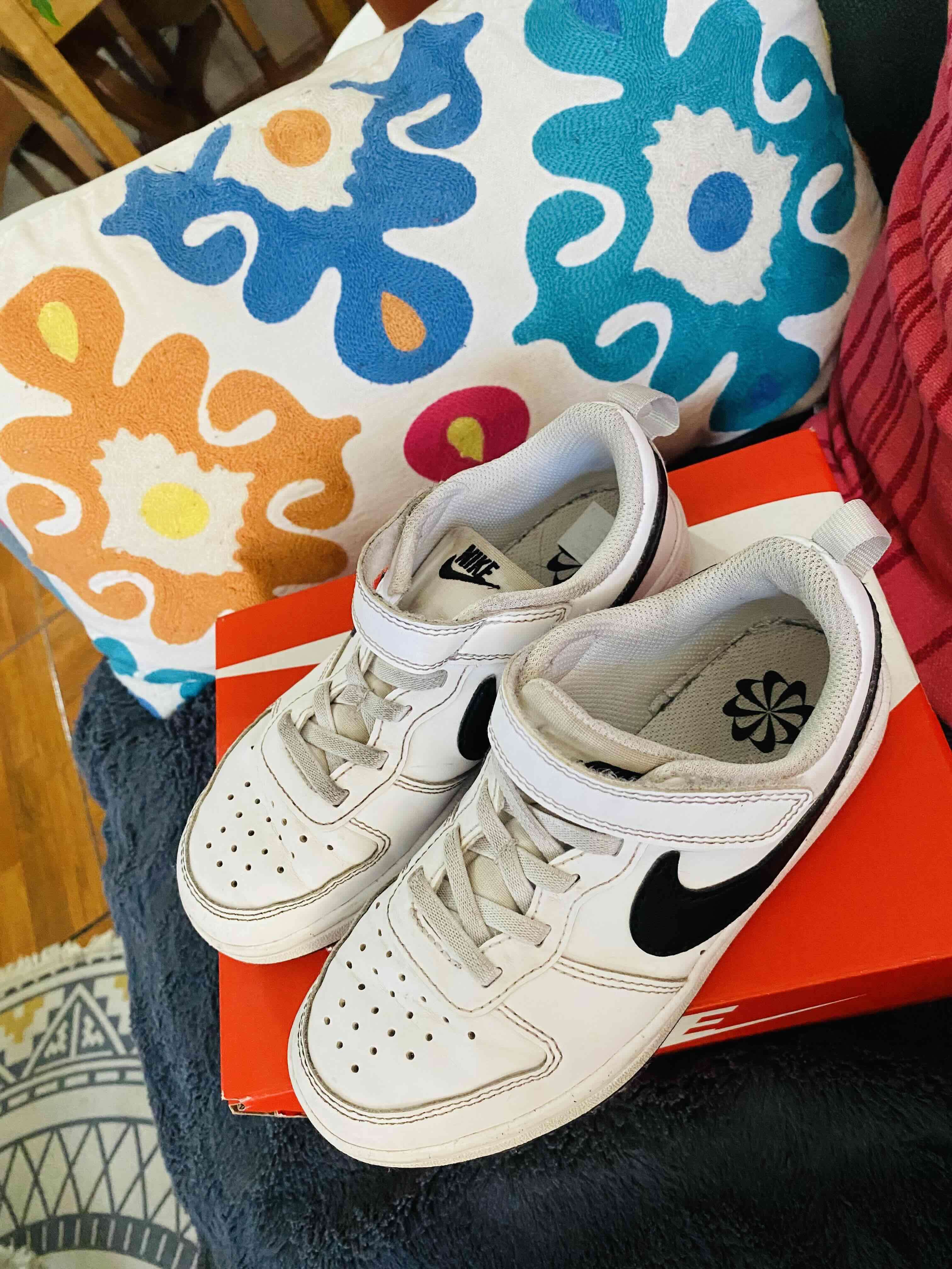 Zapatillas blancas Nike talla 31 (19cm) - miniatura 4