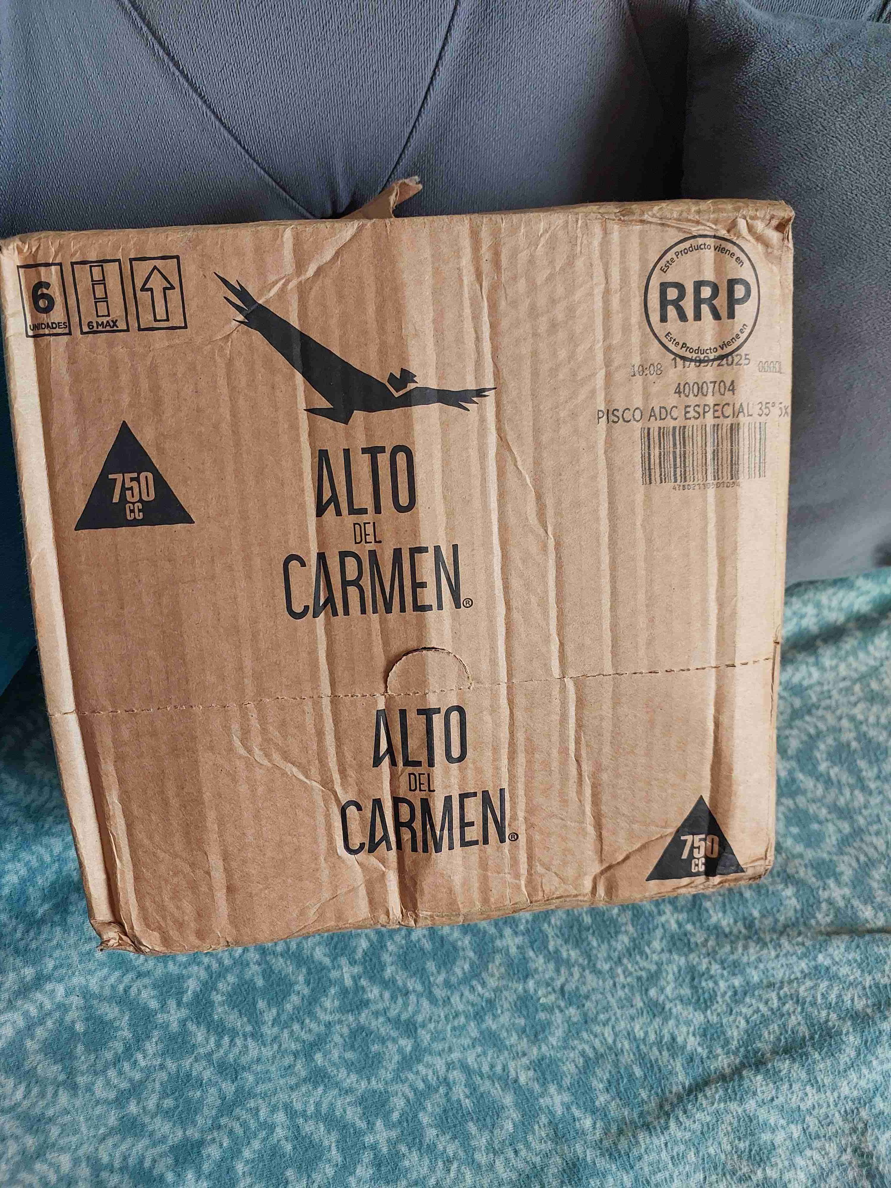 Pisco Alto del Carmen 750ml - miniatura 2