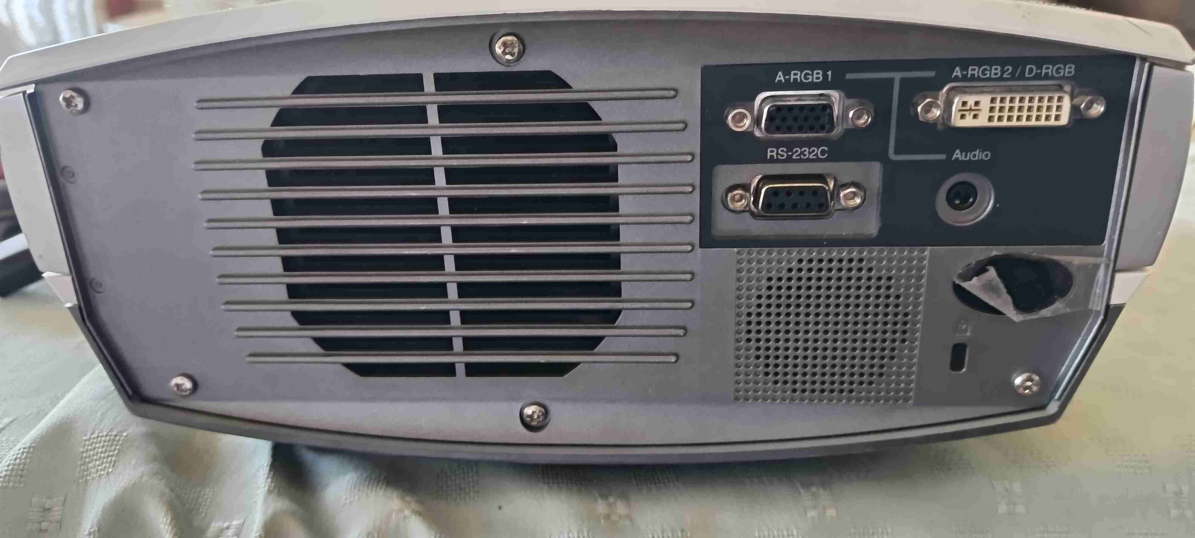 Proyector LG modelo RL-JA20 - miniatura 4