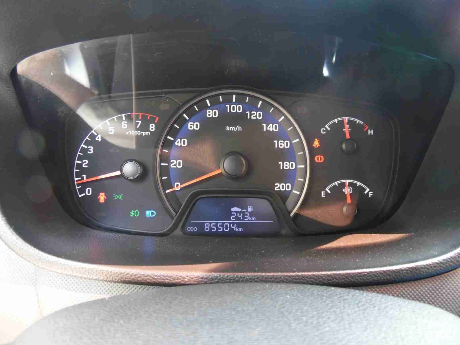 Hyundai Grand i10 - miniatura 6