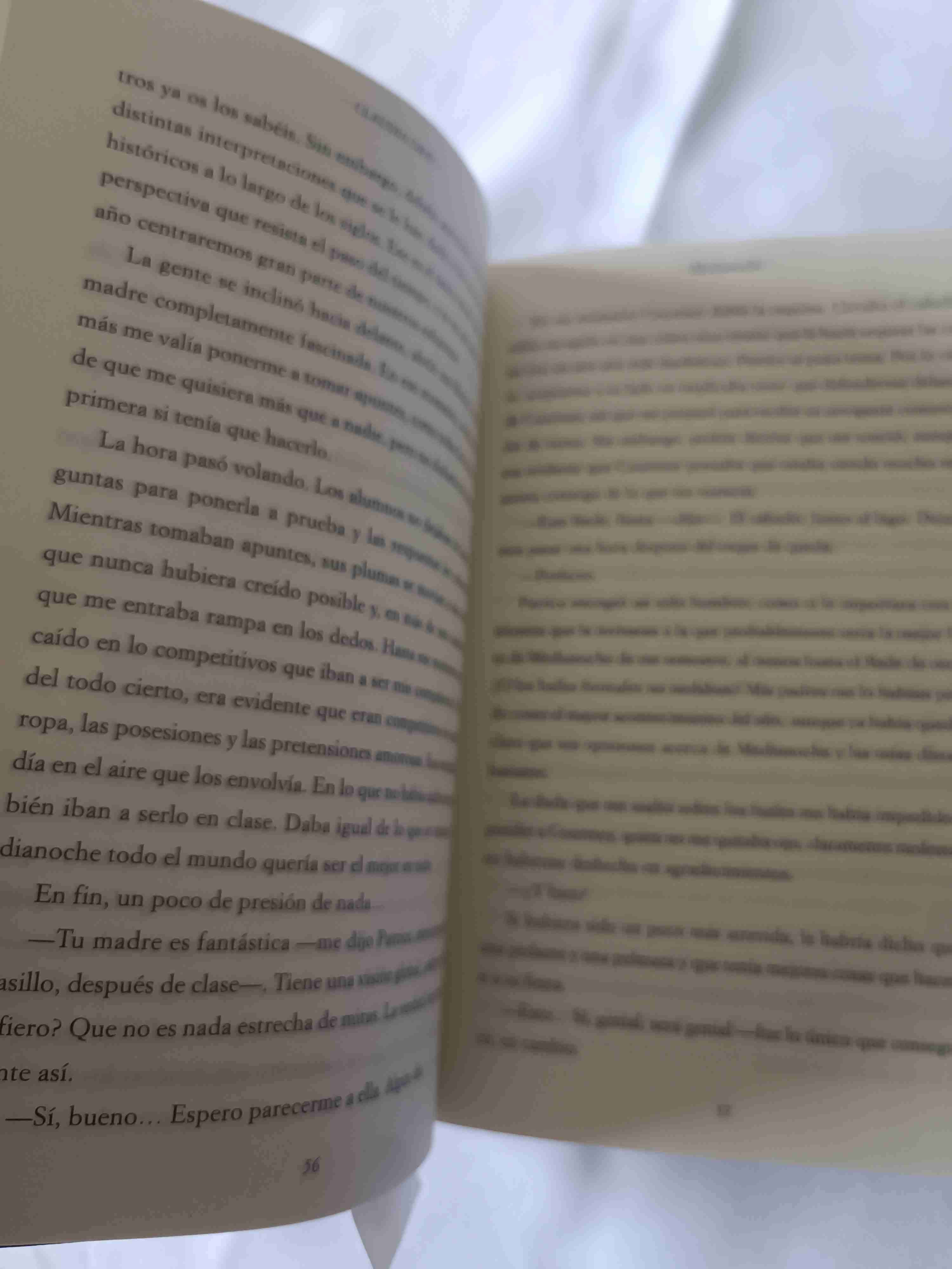 Libro Medianoche de Claudia Gray - miniatura 3