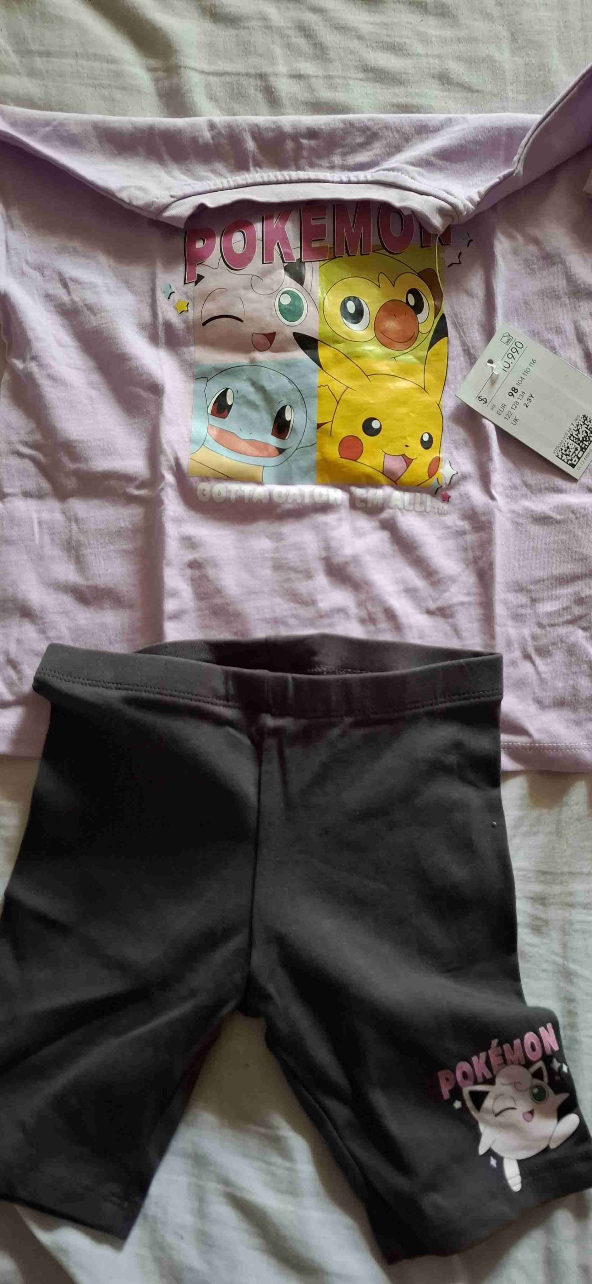 Conjunto infantil Pokémon lila y negro