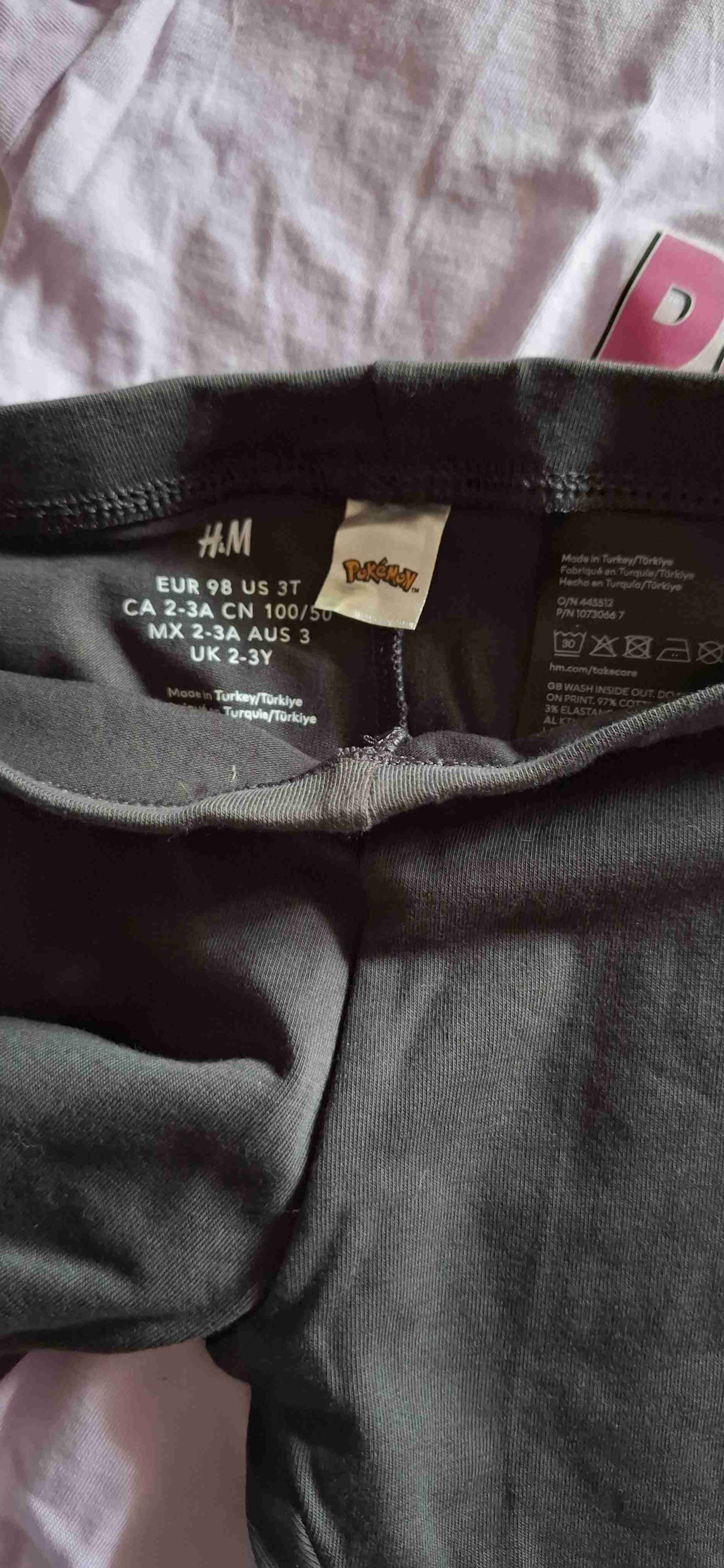 Conjunto infantil Pokémon lila y negro - miniatura 3