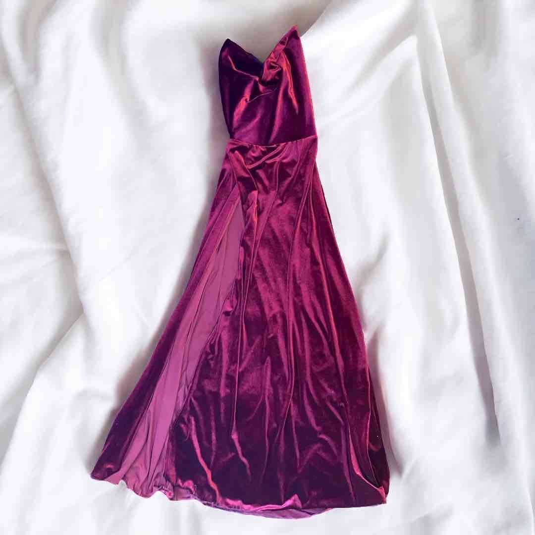 Ropa de mujer en buen estado - miniatura 3