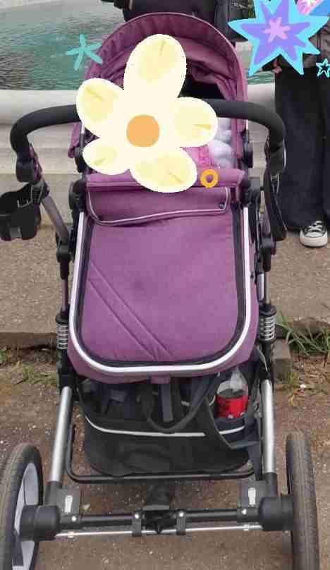 Coche para bebé morado